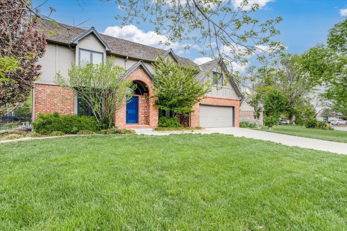 8522 E Greenbriar St Property Photo