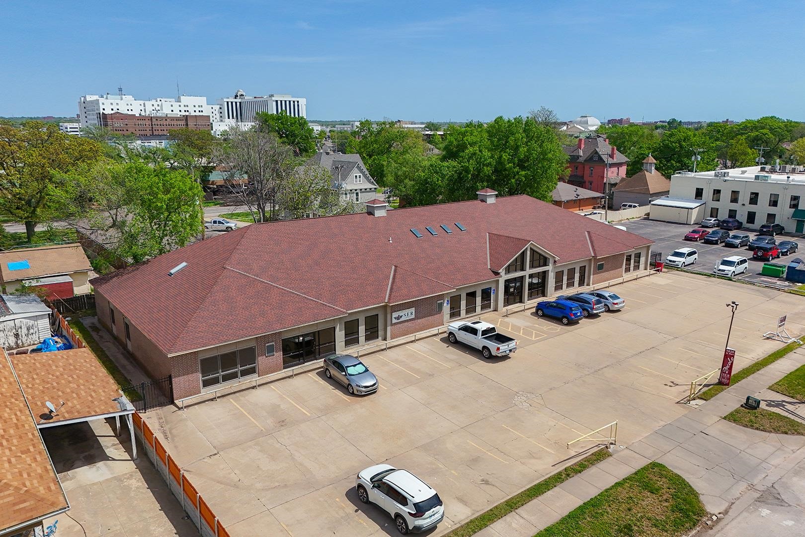 1020 N Main Property Photo 3