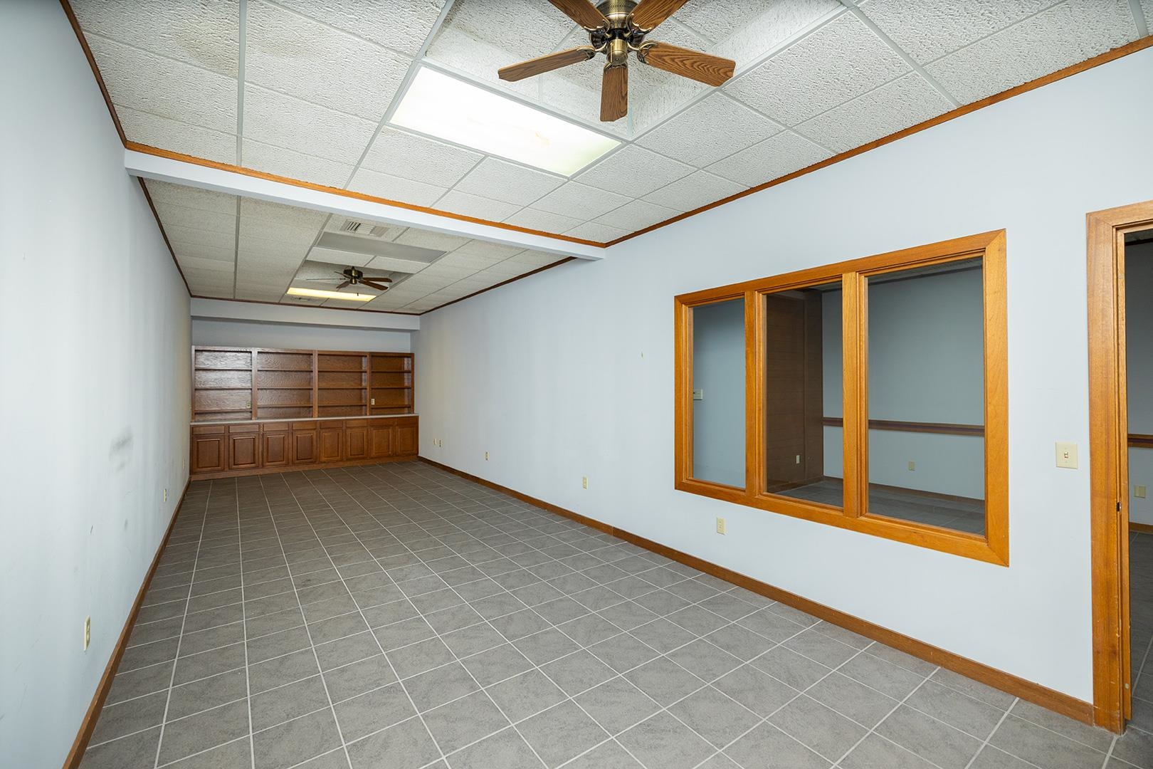 1020 N Main Property Photo 13