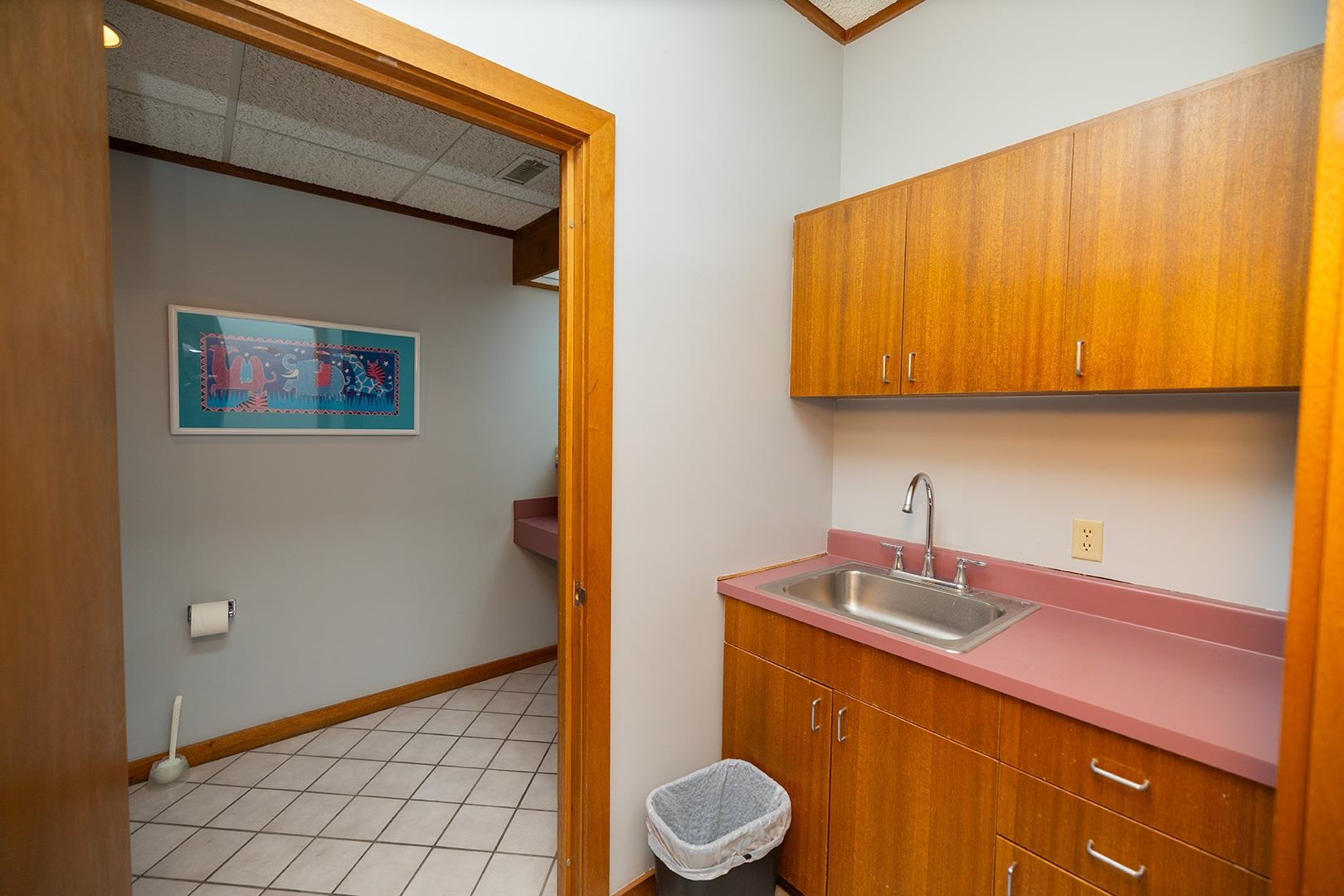 1020 N Main Property Photo 16