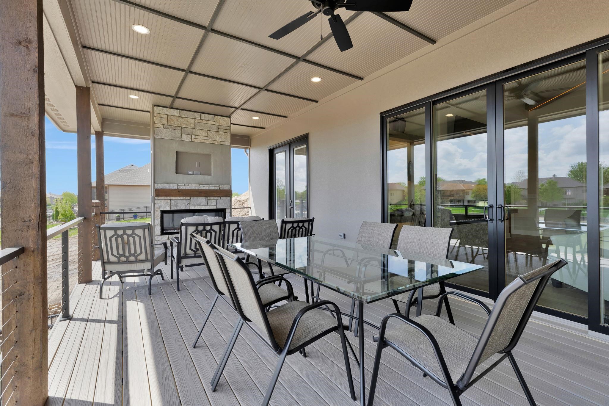 3007 W Crystal Beach Property Photo 16