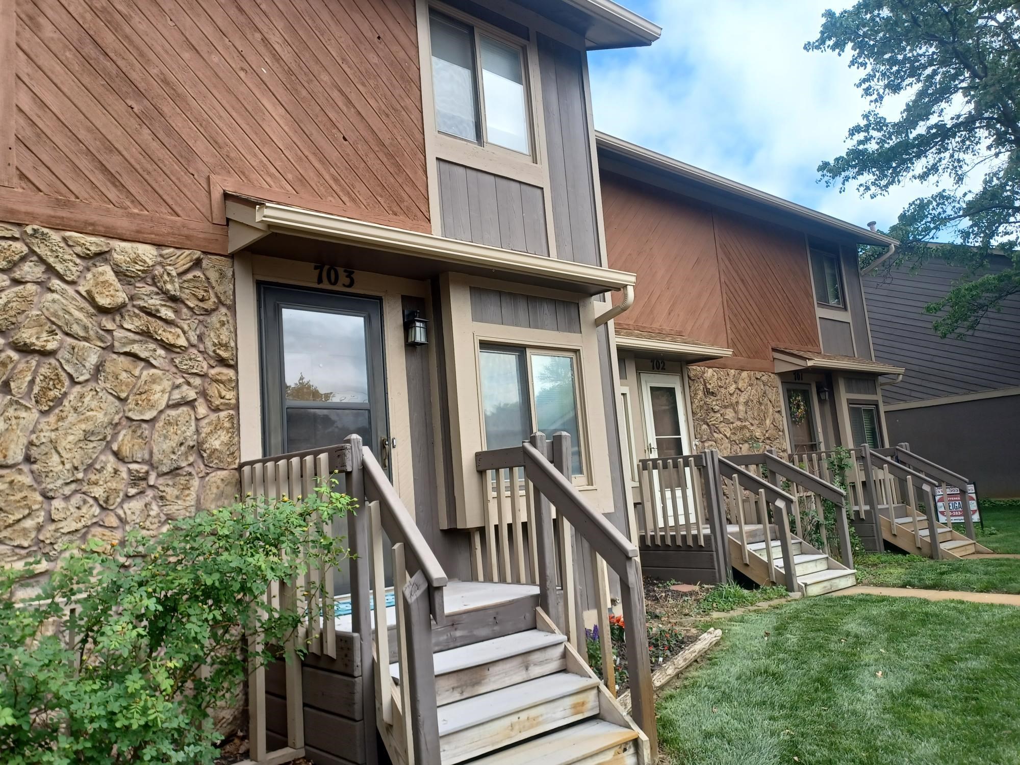 1530 N Smith Cir Unit #703 Property Photo