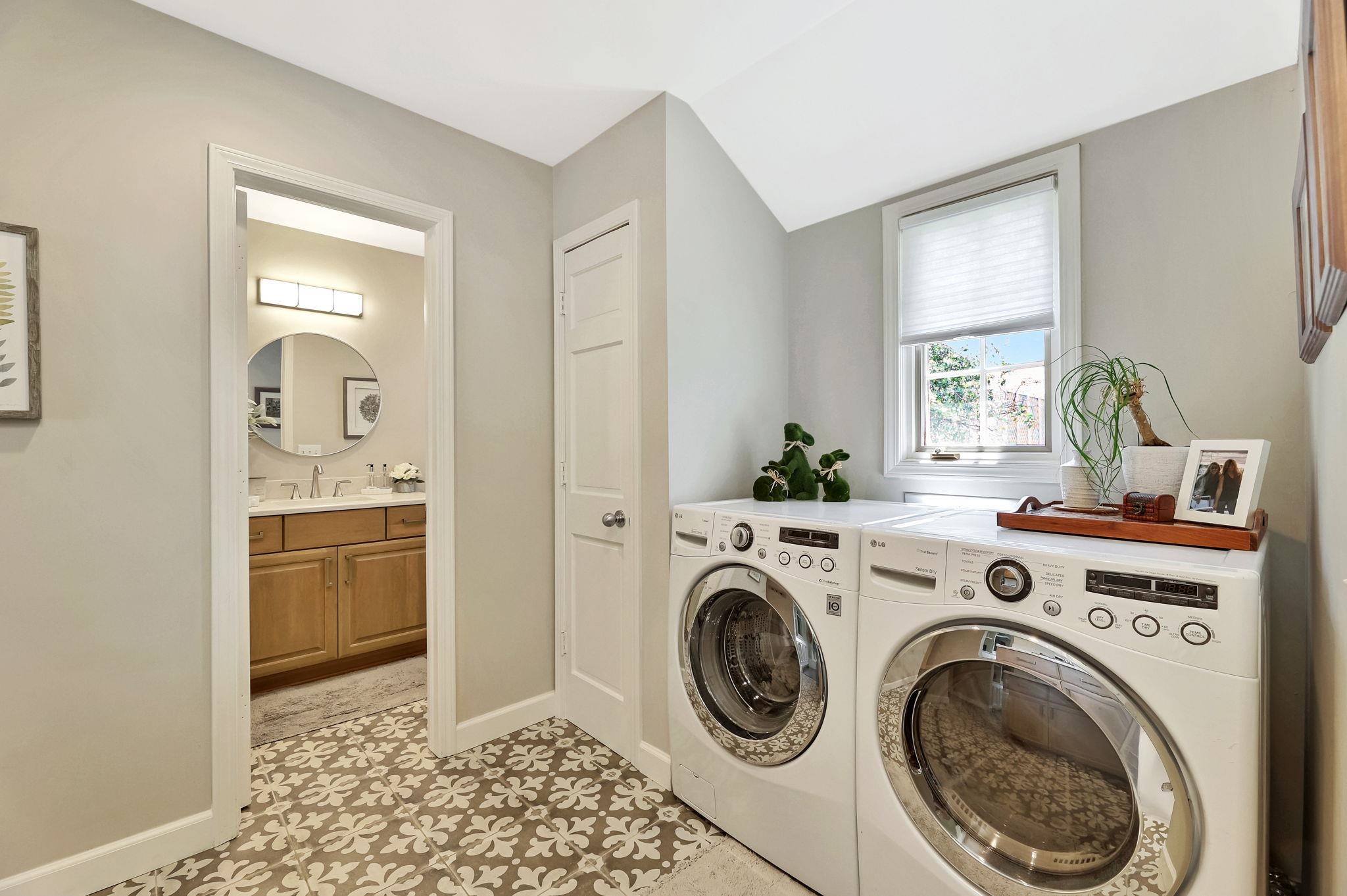 1440 N Gatewood St. #37 Property Photo 16