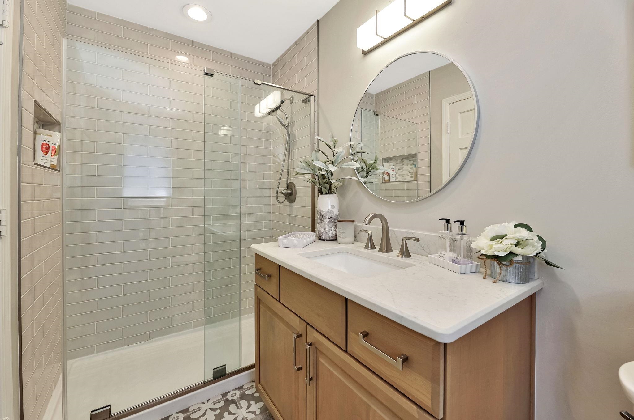1440 N Gatewood St. #37 Property Photo 17
