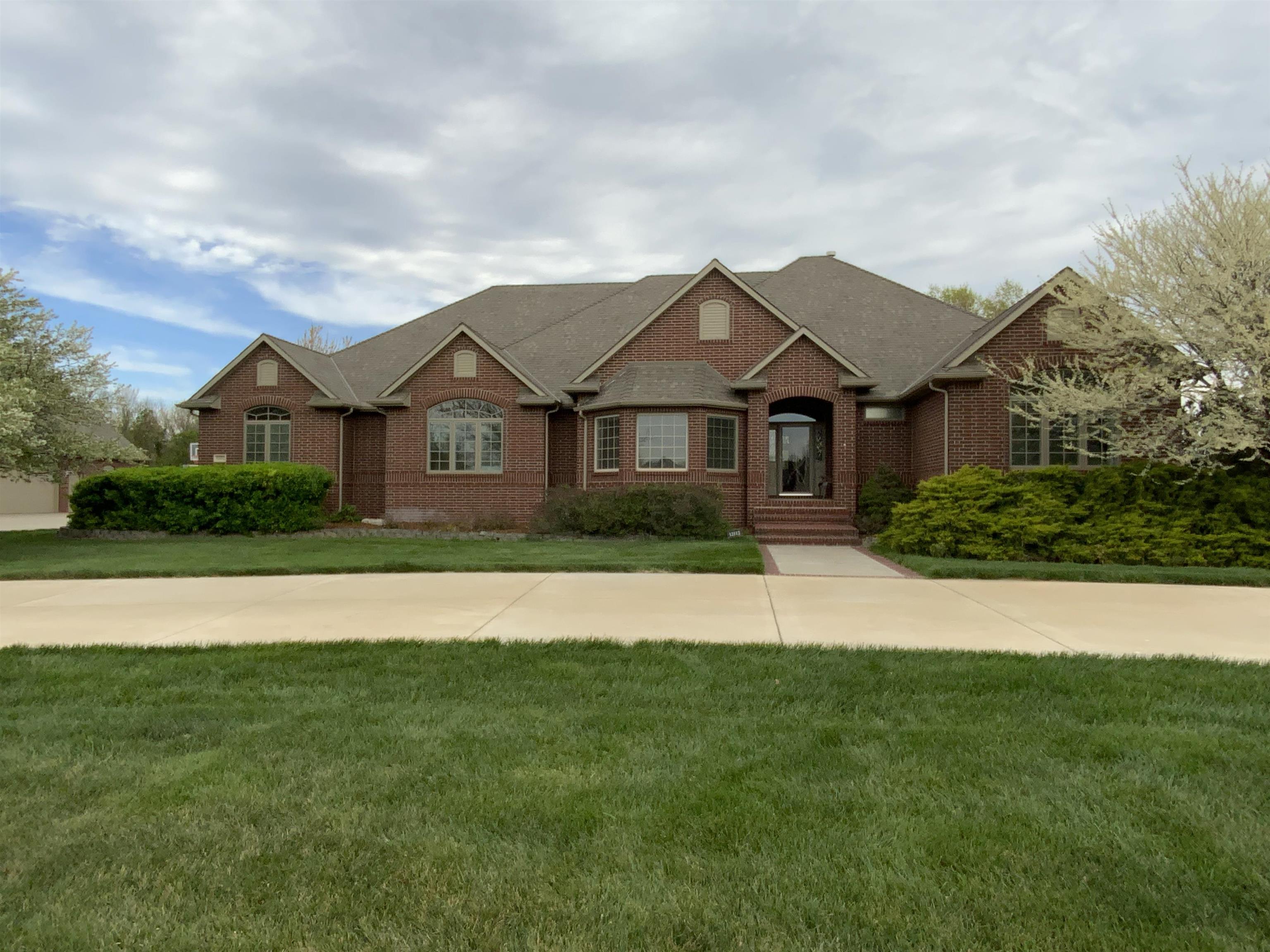 Maize Real Estate Listings Main Image