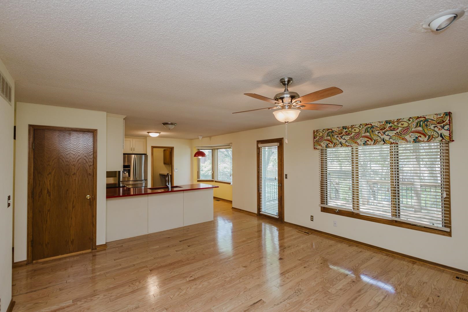 2147 N Tee Time Property Photo 6