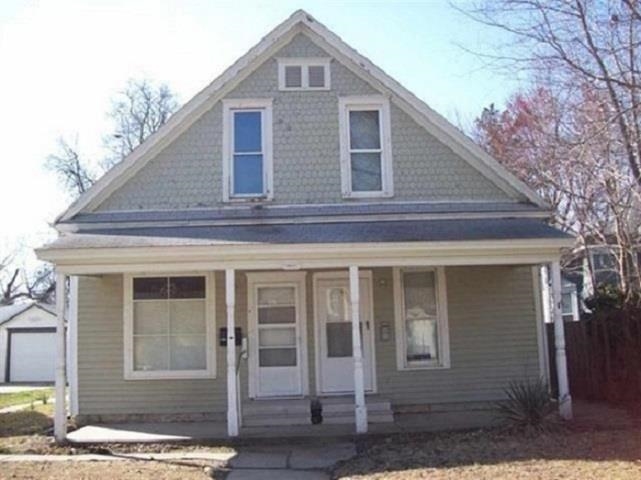 513 1/2 W Broadway Property Photo 1