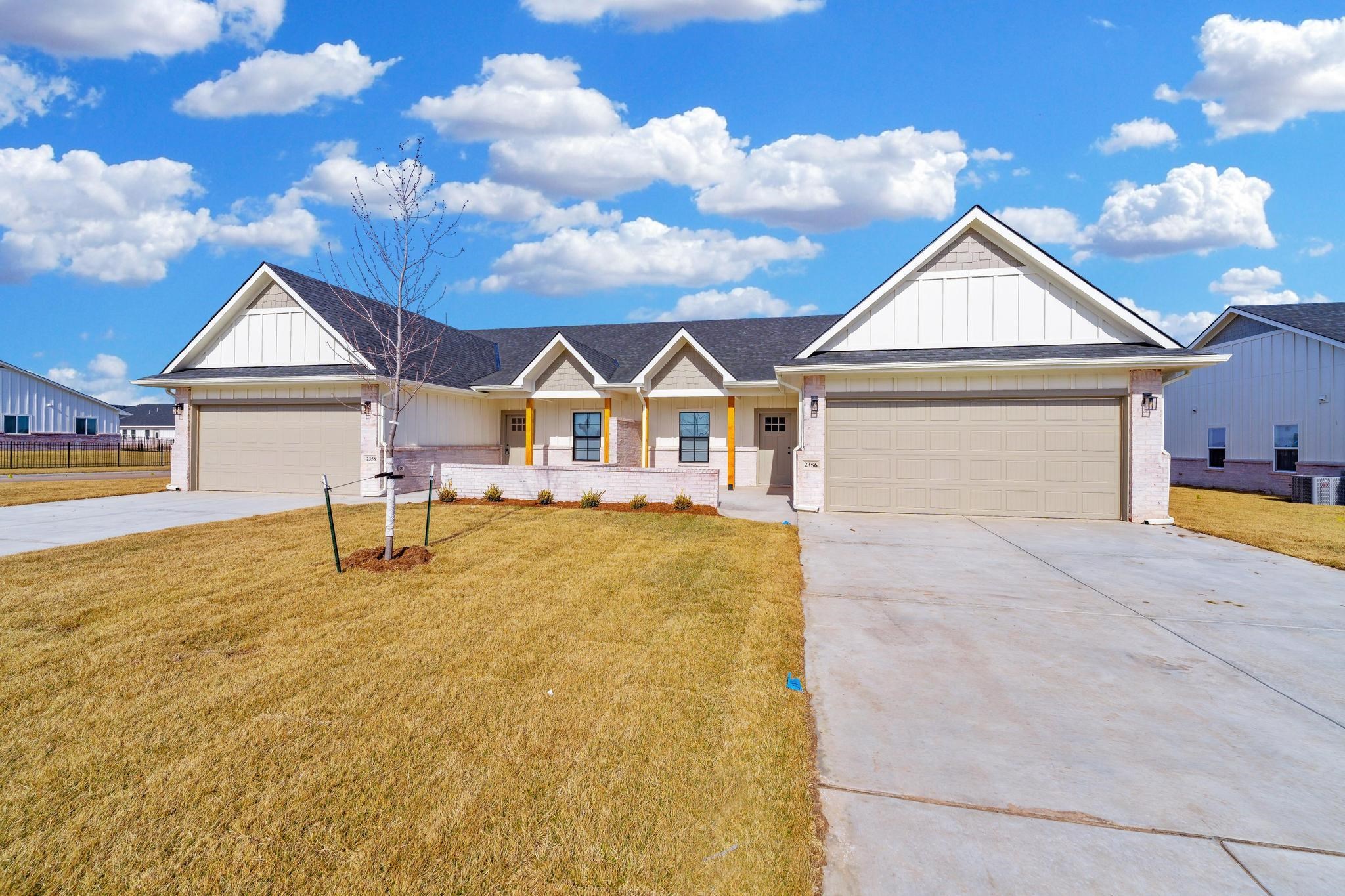 2356 S Spring Hill Ct. Property Photo 1