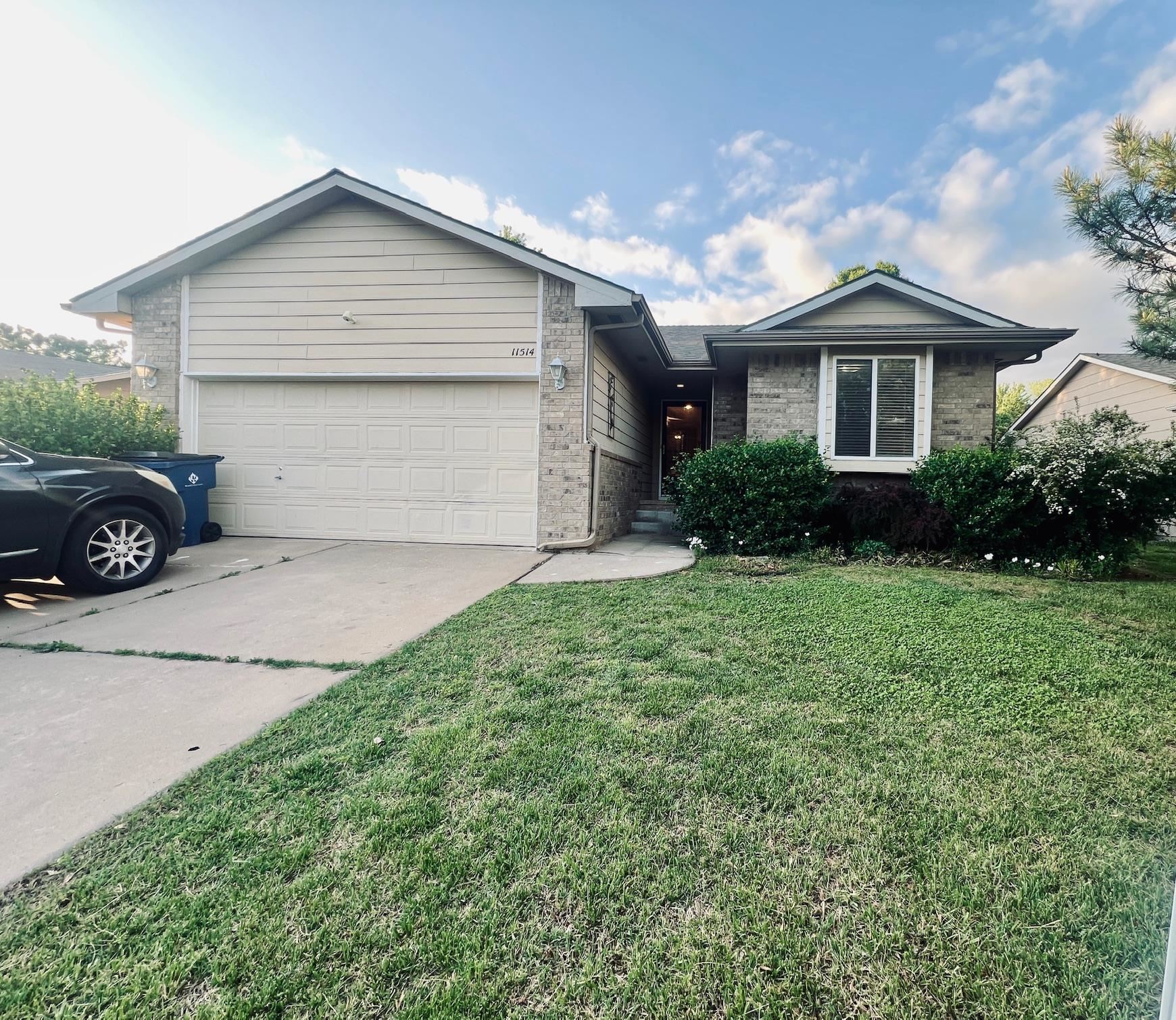 11514 W Bella Vista Property Photo 1