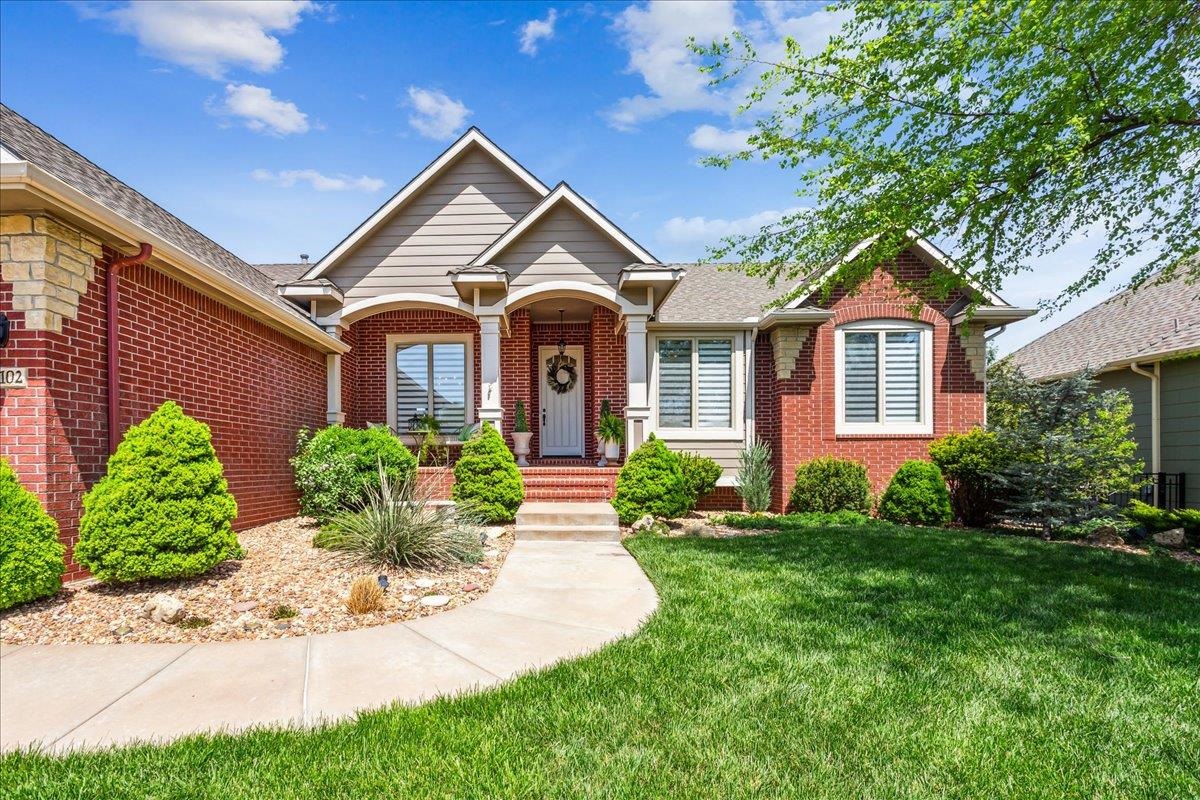 14102 W Onewood St Property Photo