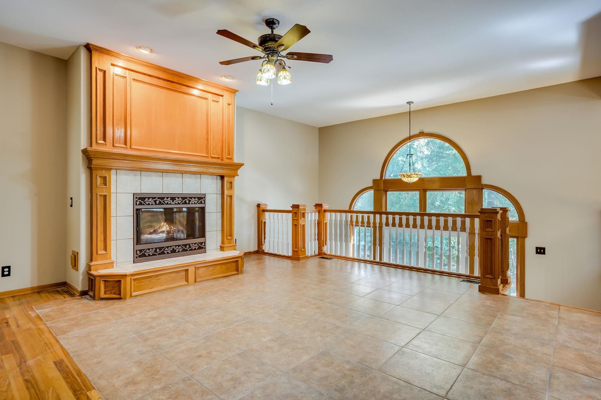 1217 N Hickory Creek Ct Property Photo 7