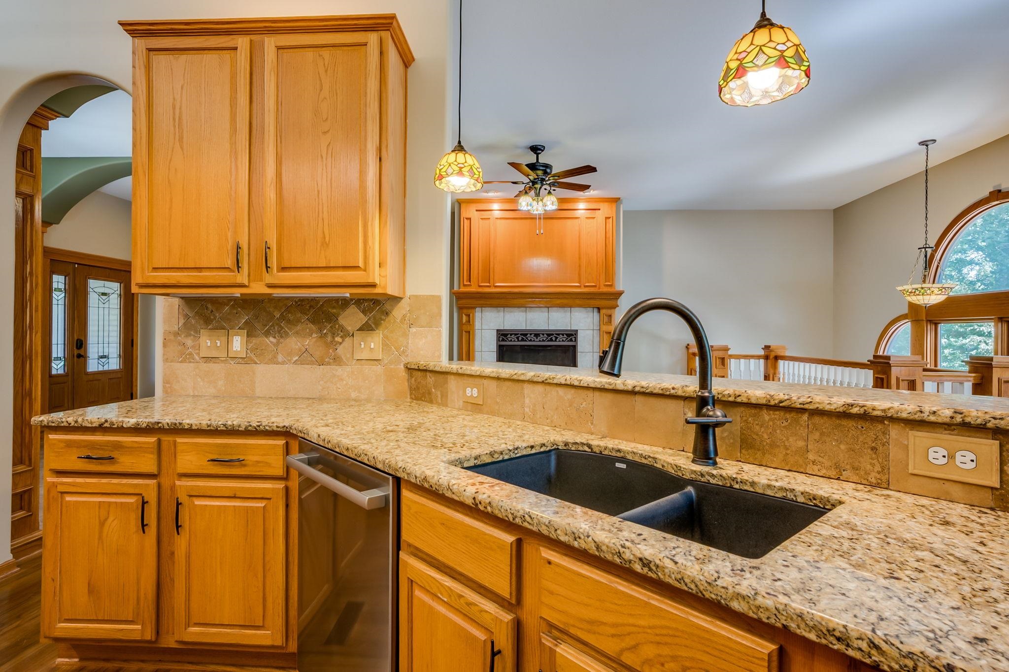 1217 N Hickory Creek Ct Property Photo 12