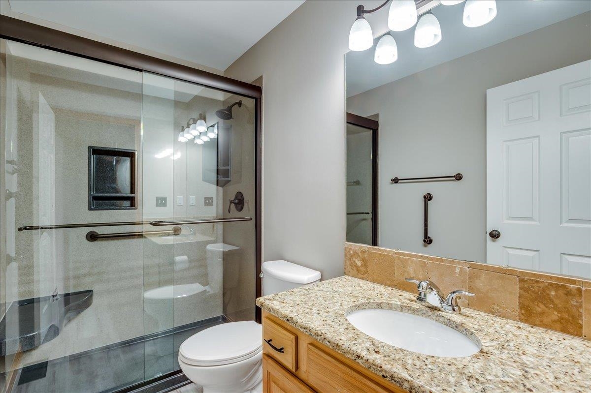 1217 N Hickory Creek Ct Property Photo 18