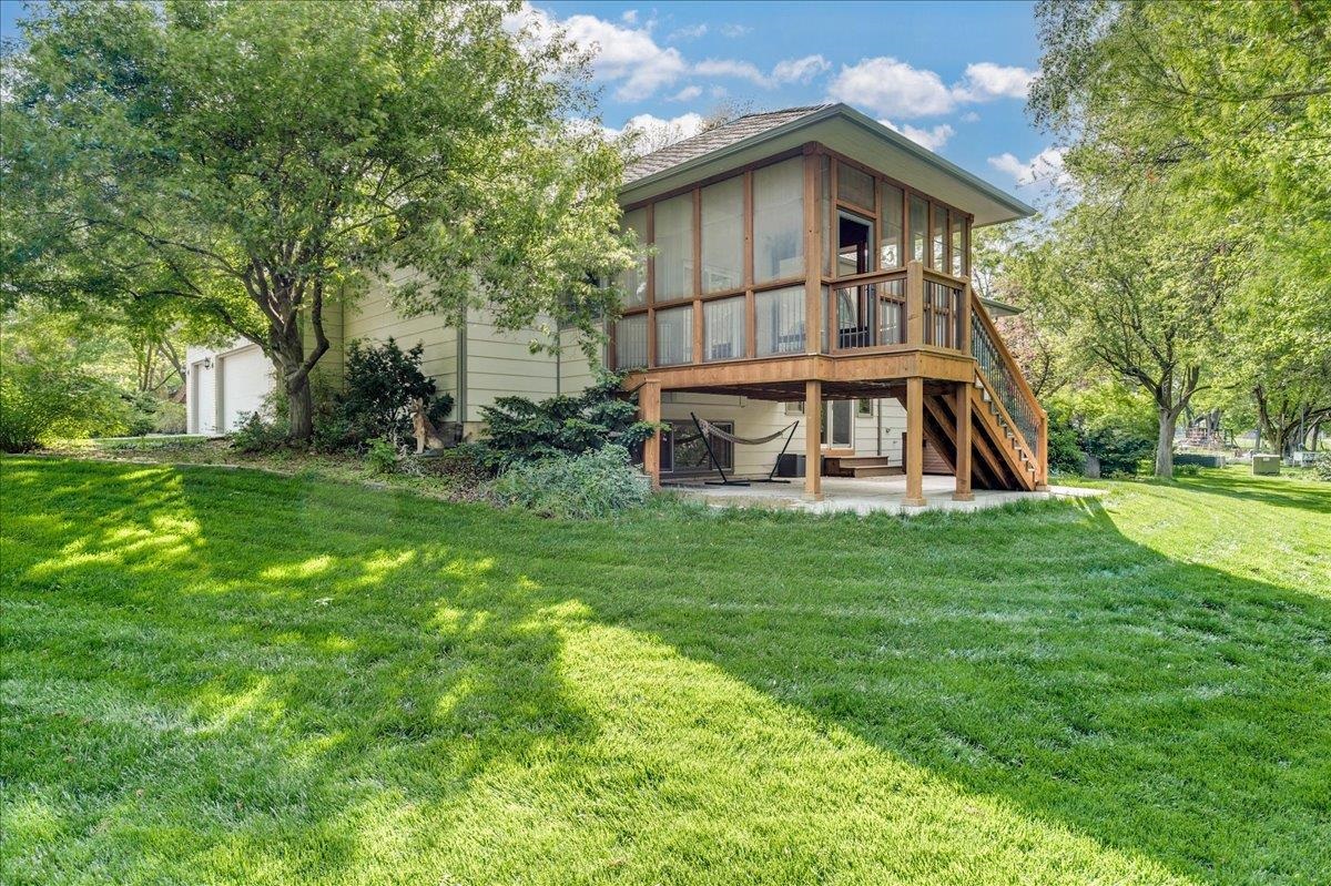 1217 N Hickory Creek Ct Property Photo 31