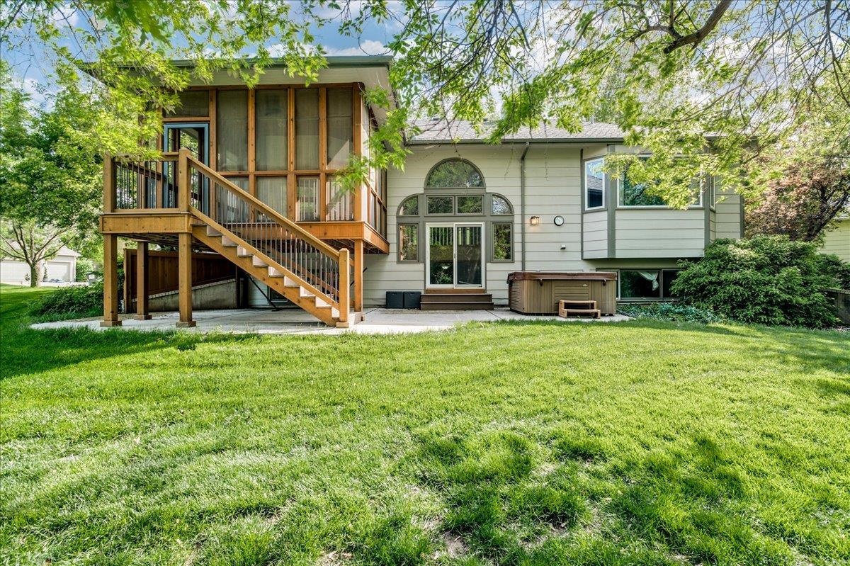 1217 N Hickory Creek Ct Property Photo 32
