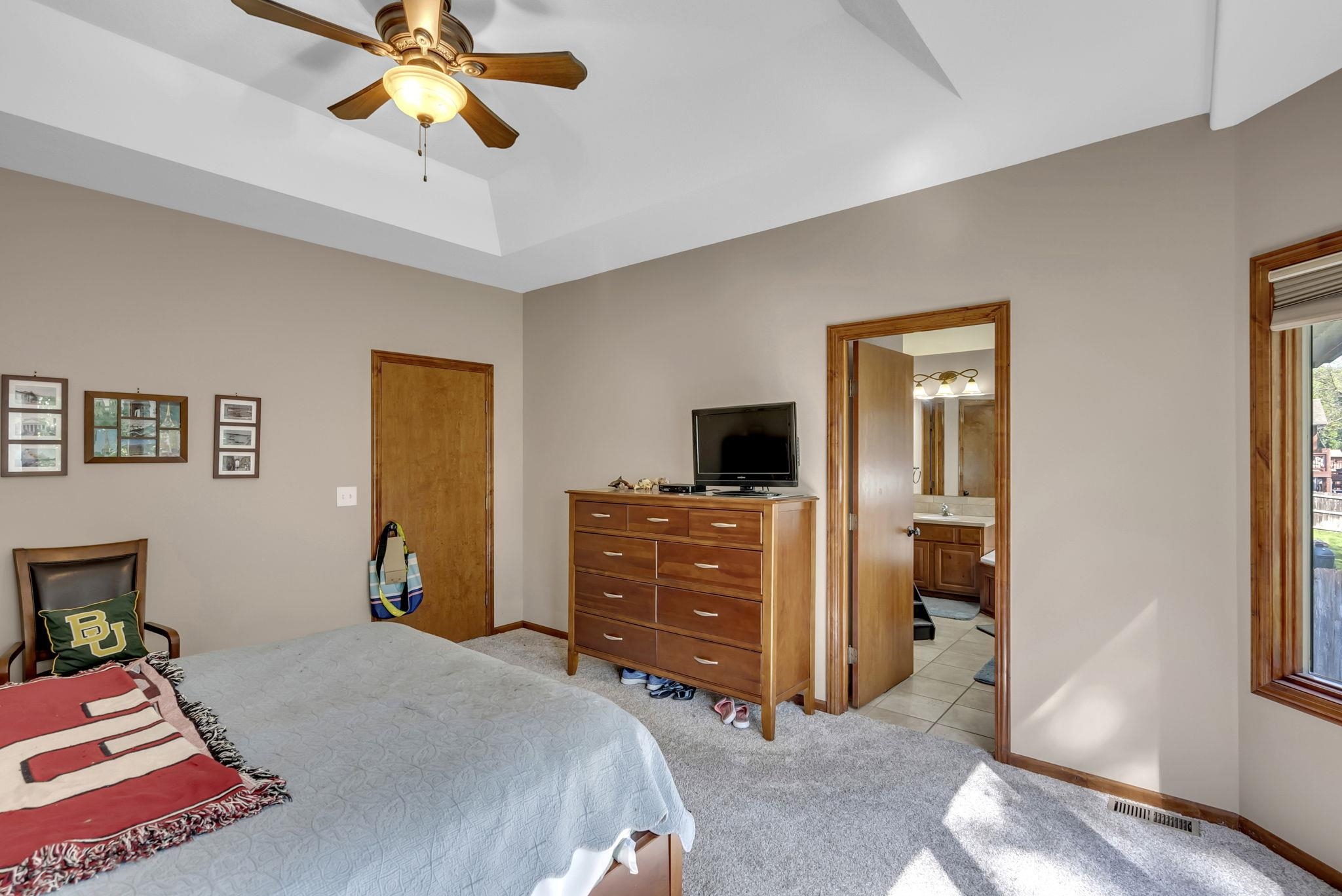 316 E Timber Creek Property Photo 15