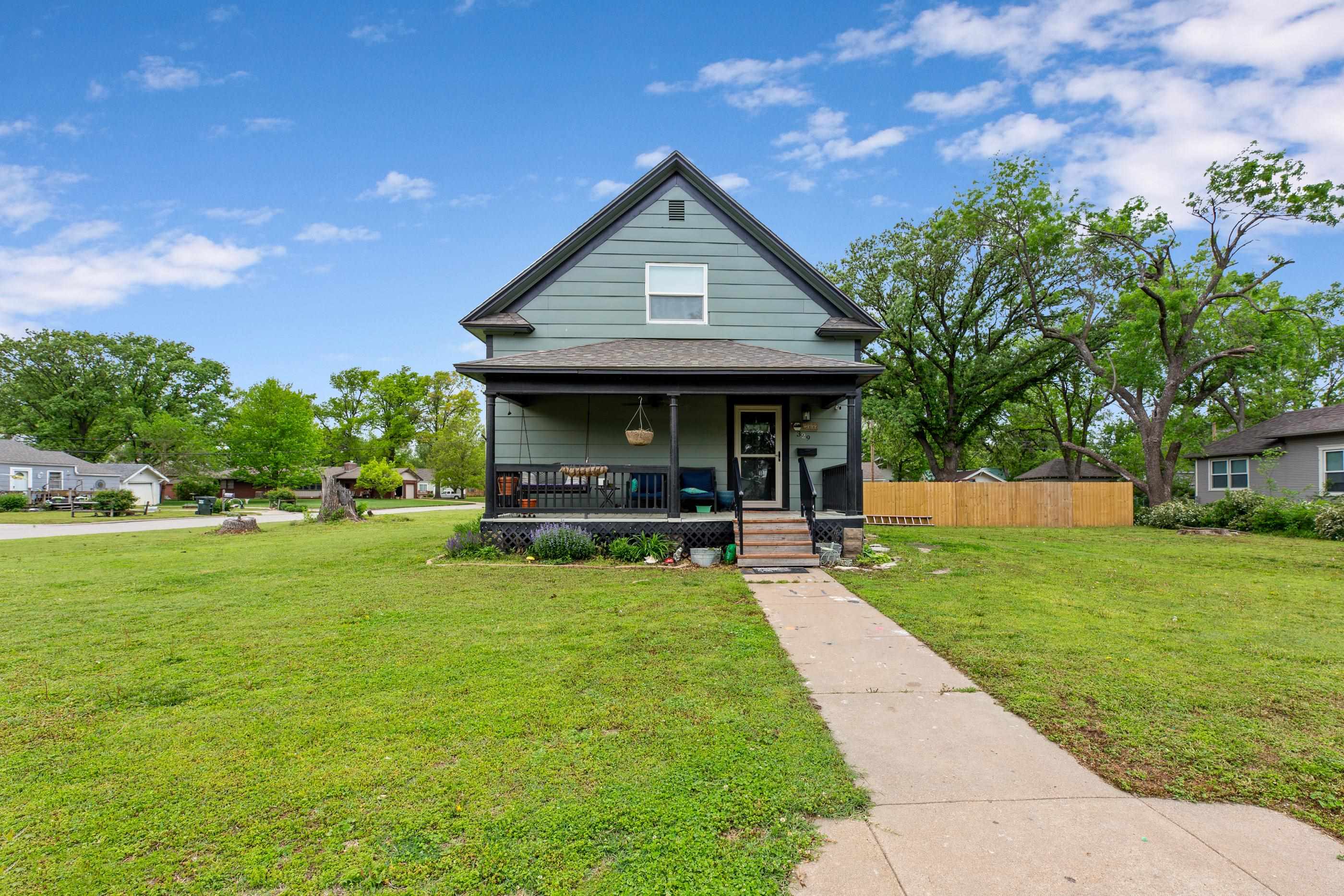 329 Pine Property Photo