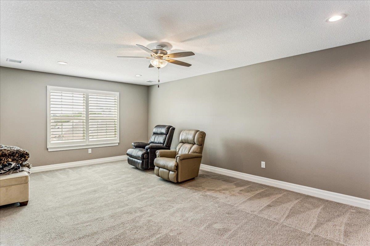 4034 N Solano Cir Property Photo 24