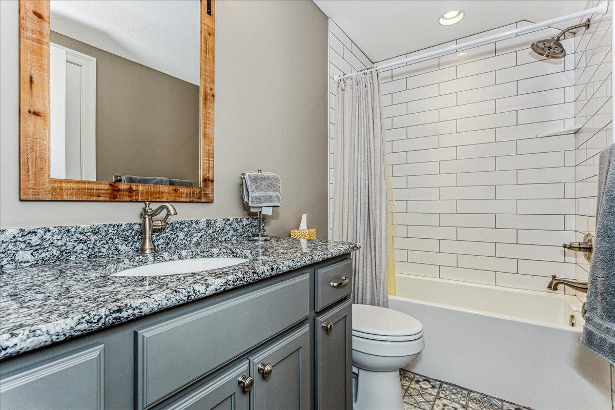4034 N Solano Cir Property Photo 29