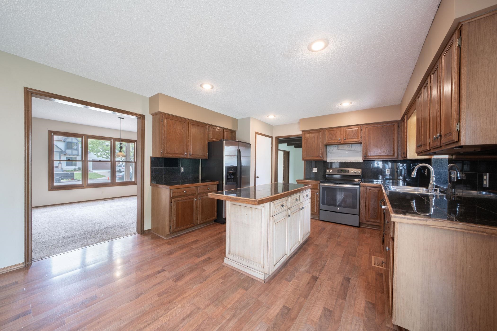 2856 N Tallgrass St Property Photo 11