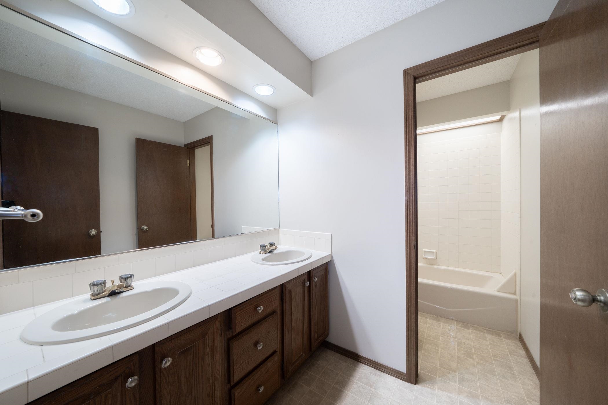 2856 N Tallgrass St Property Photo 17