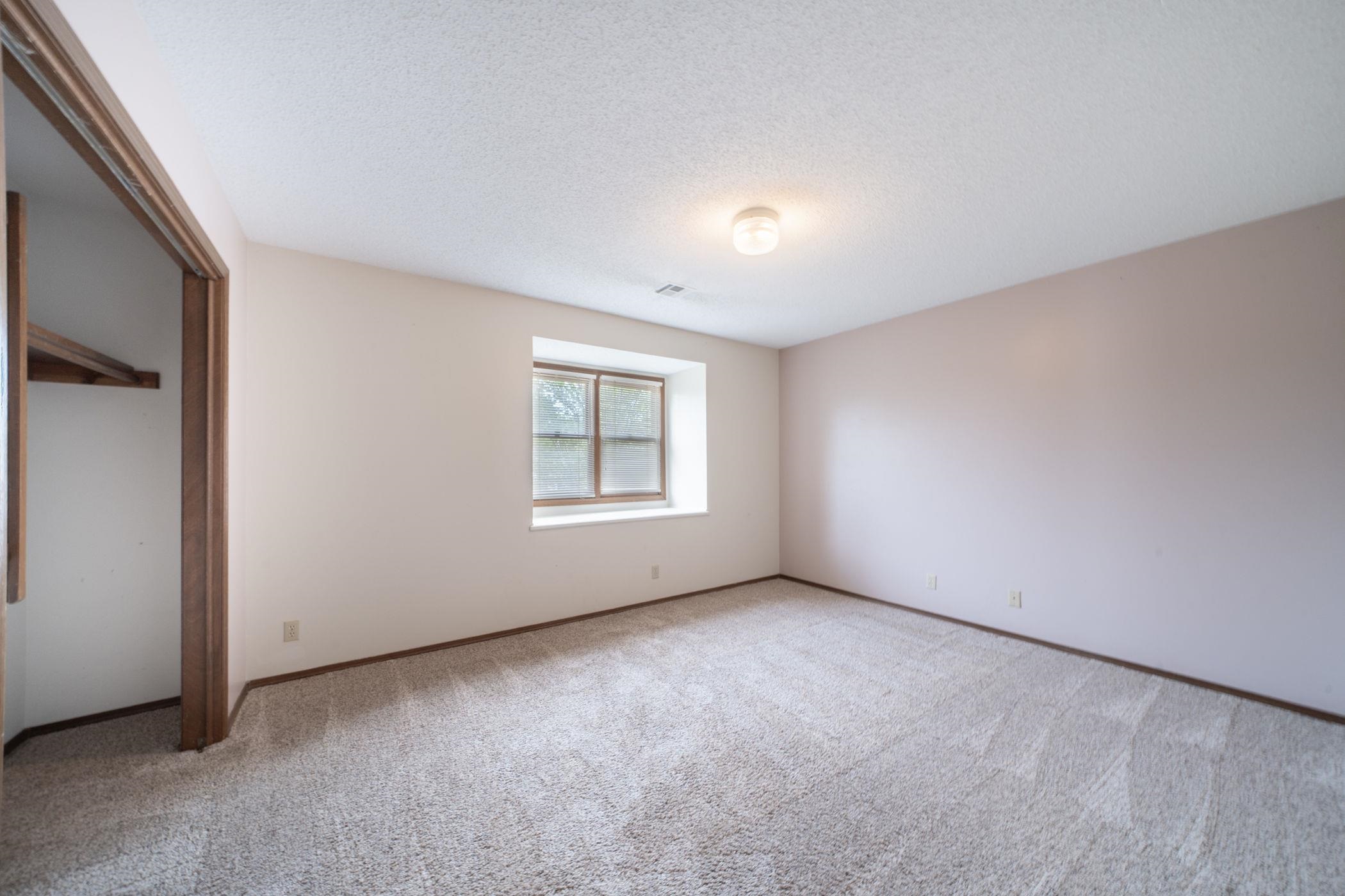 2856 N Tallgrass St Property Photo 18