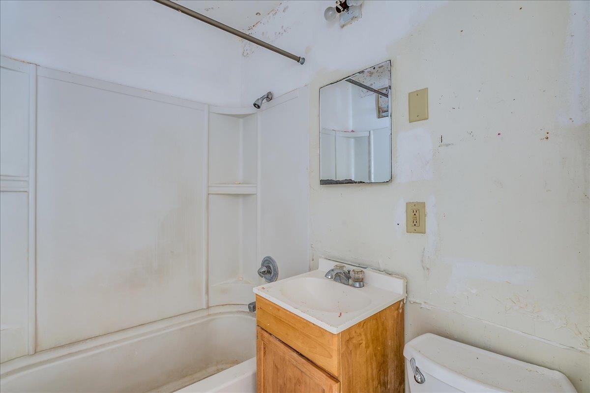 1721 N Estelle Ave Property Photo 8