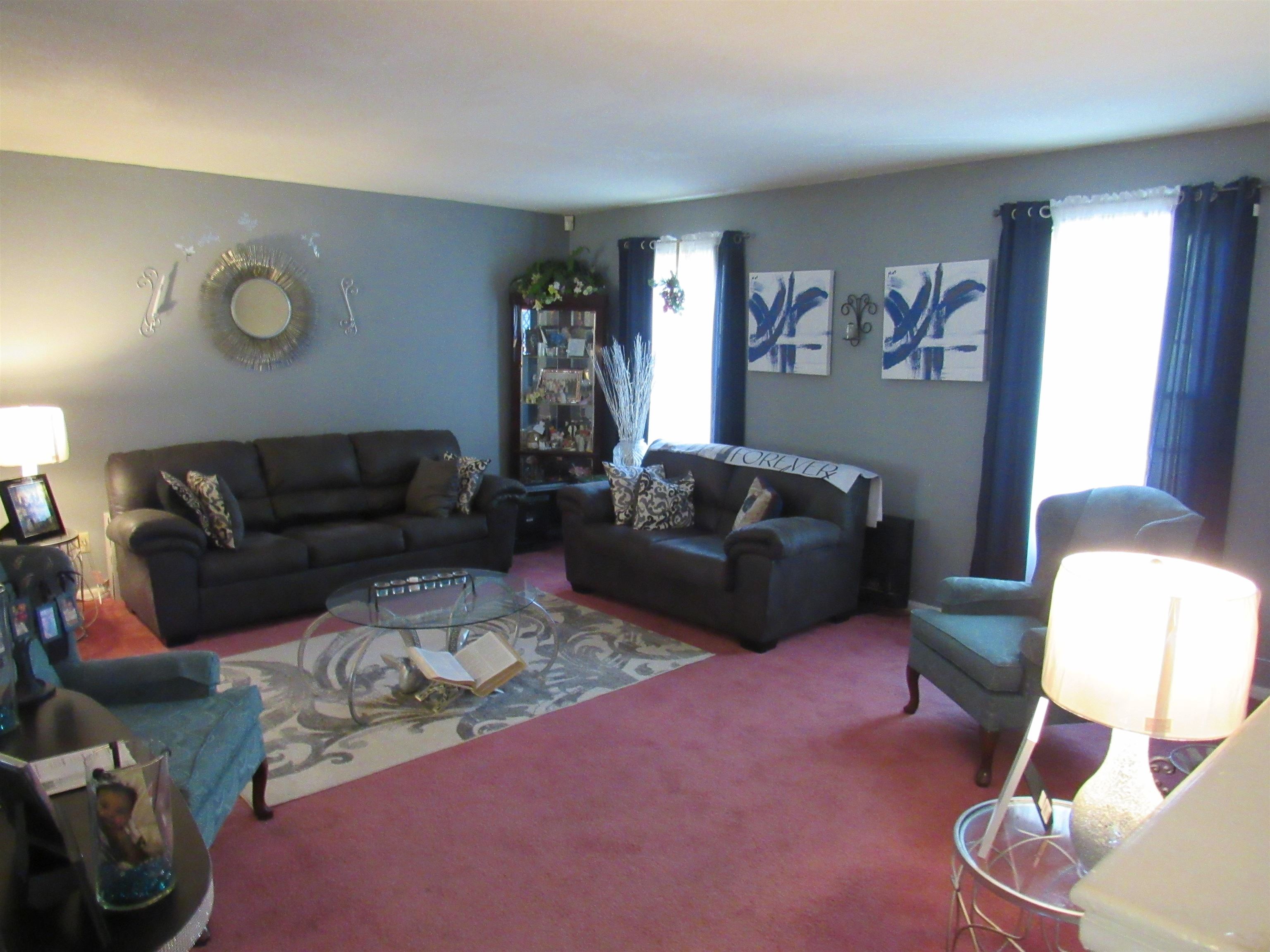 2861 Fairmount Ave Property Photo 4