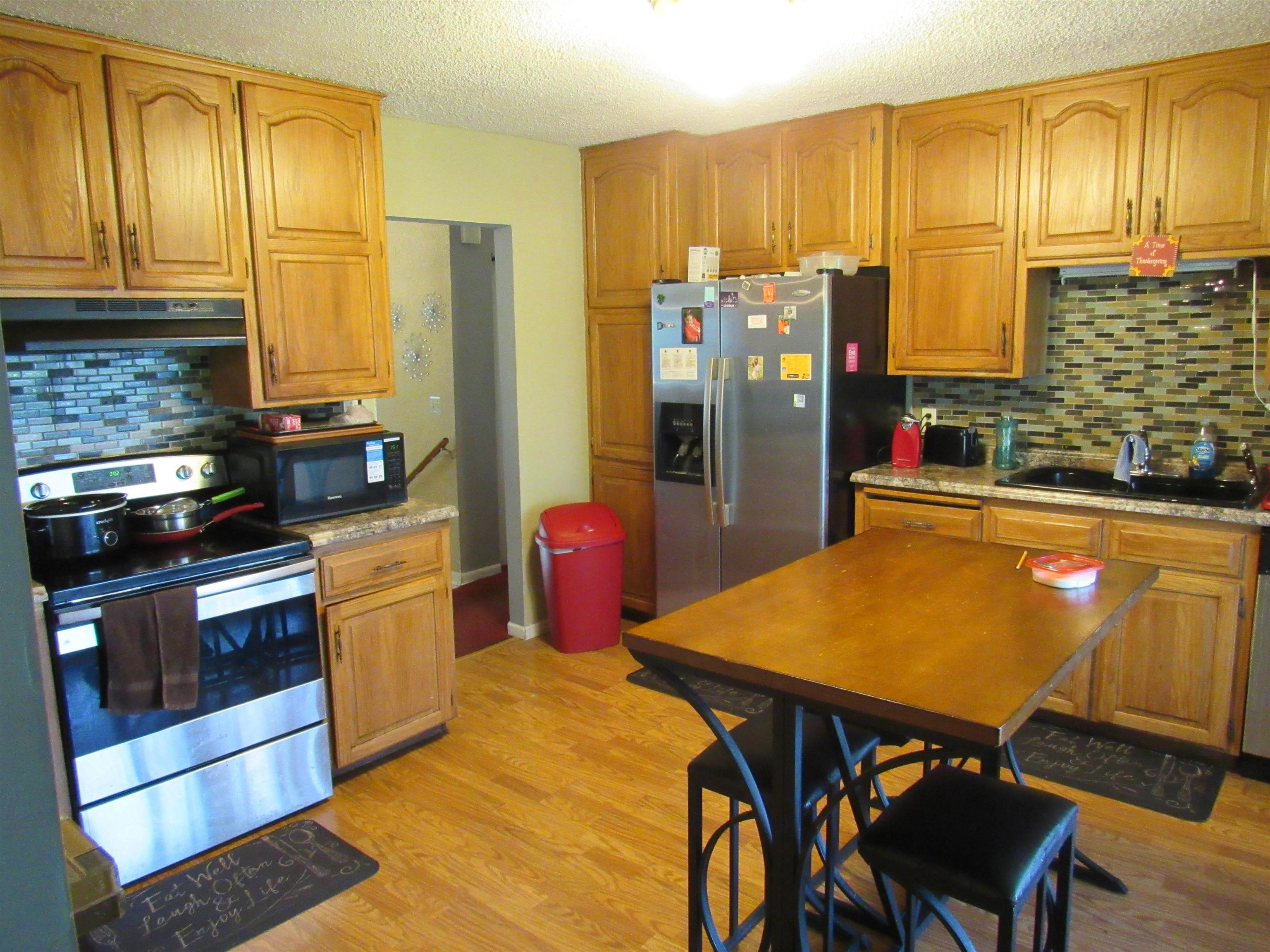 2861 Fairmount Ave Property Photo 7