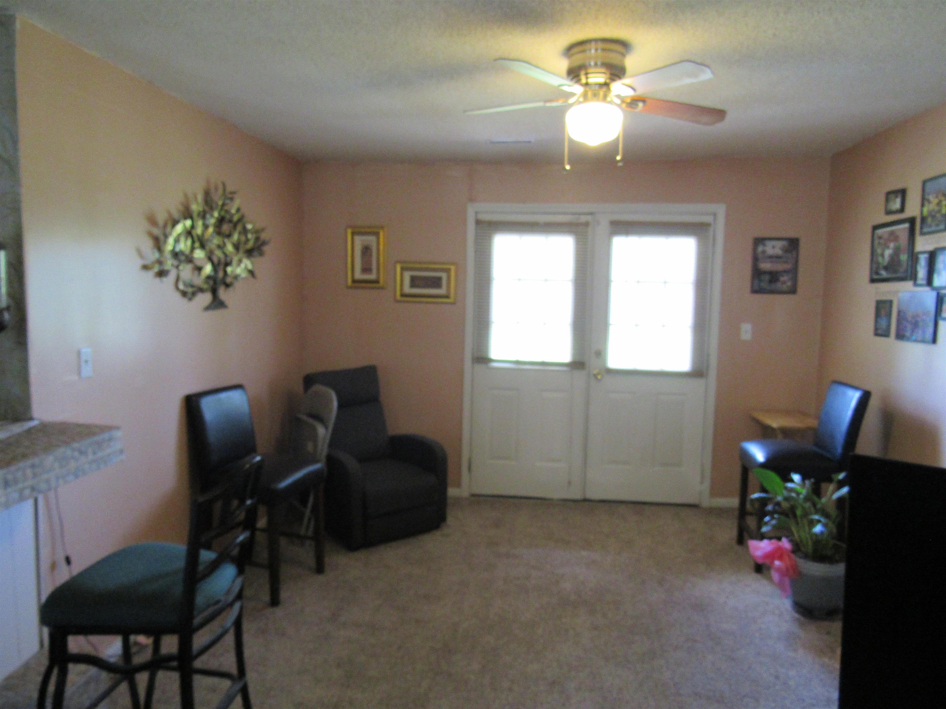2861 Fairmount Ave Property Photo 13