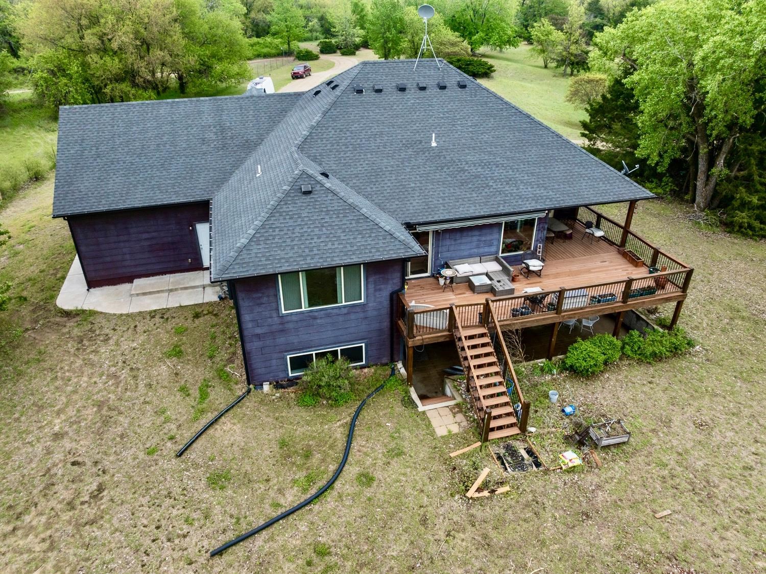 22015 W 101st St N Property Photo 4