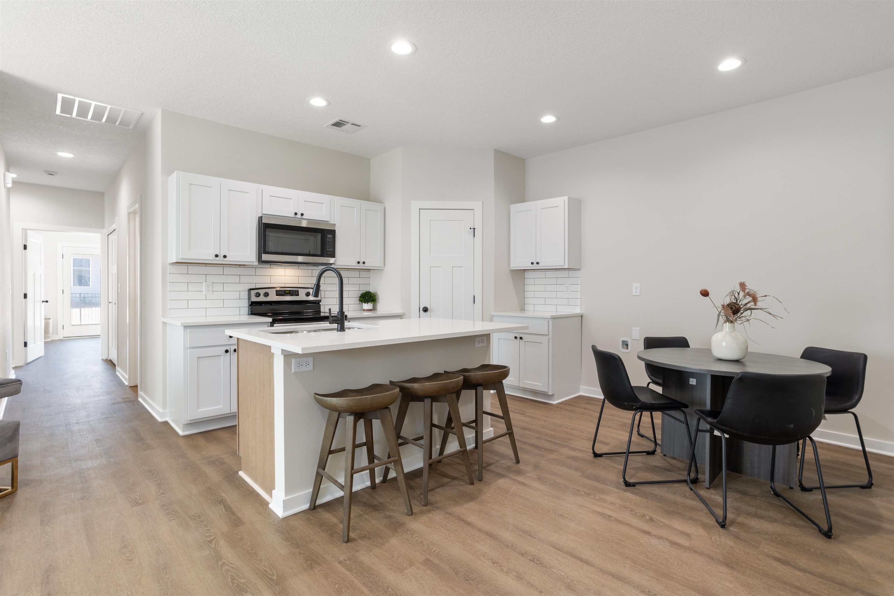 12419 W Fennec St Property Photo 4