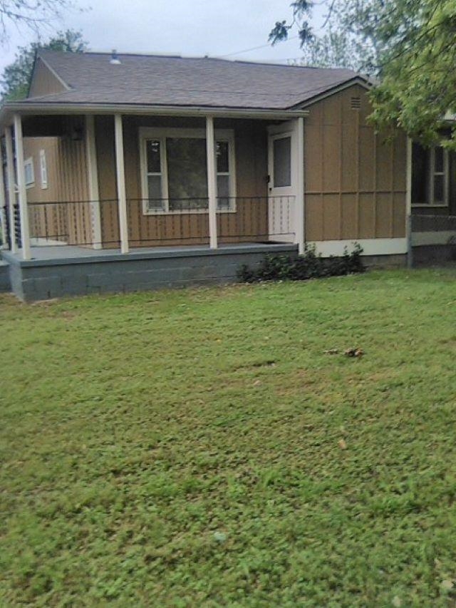 1533 N C Street Property Photo 1