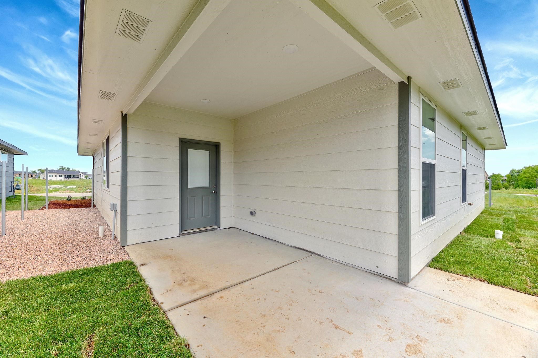 13011 E Equestrian Property Photo 33