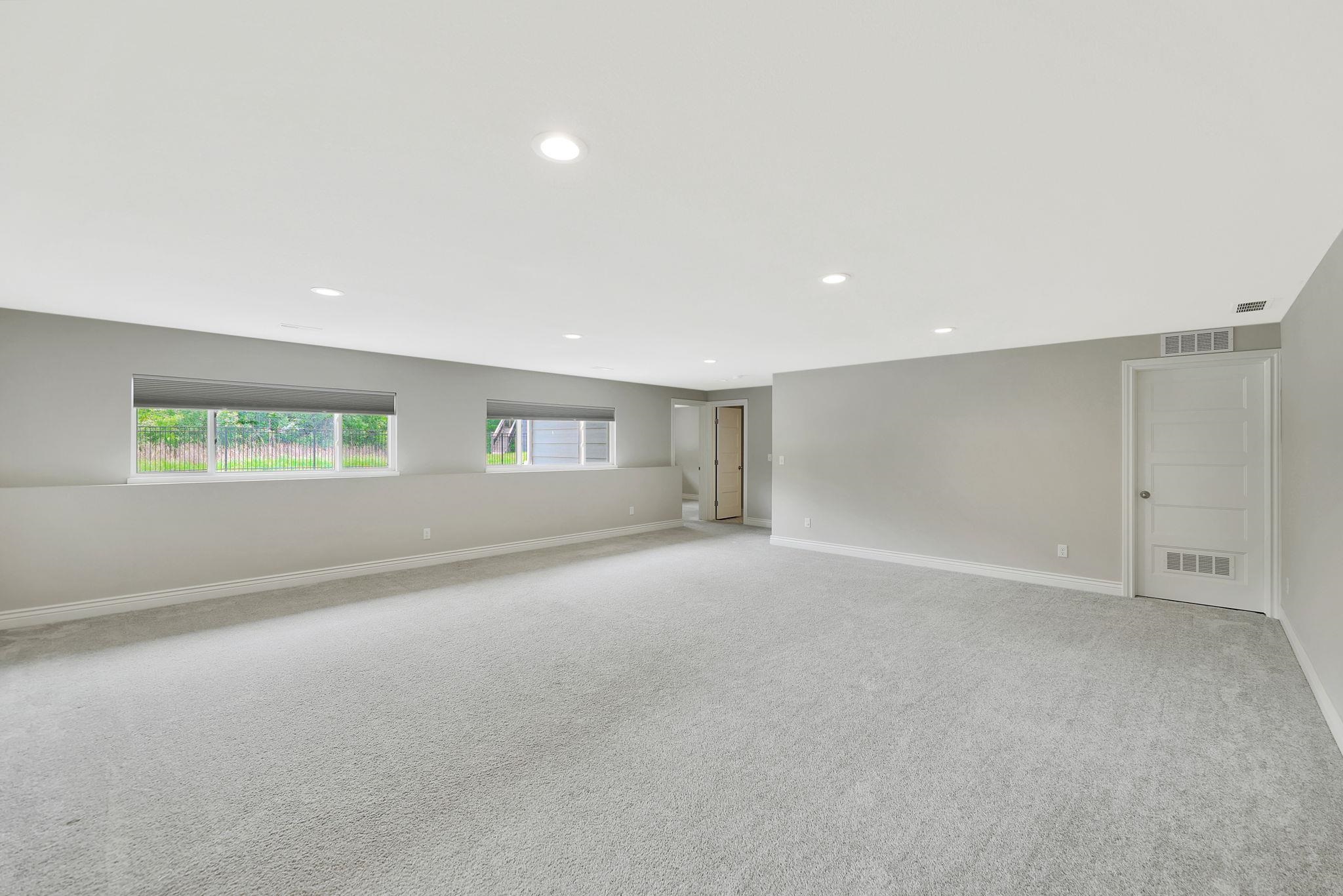 2829 E Mantane Circle Property Photo 23