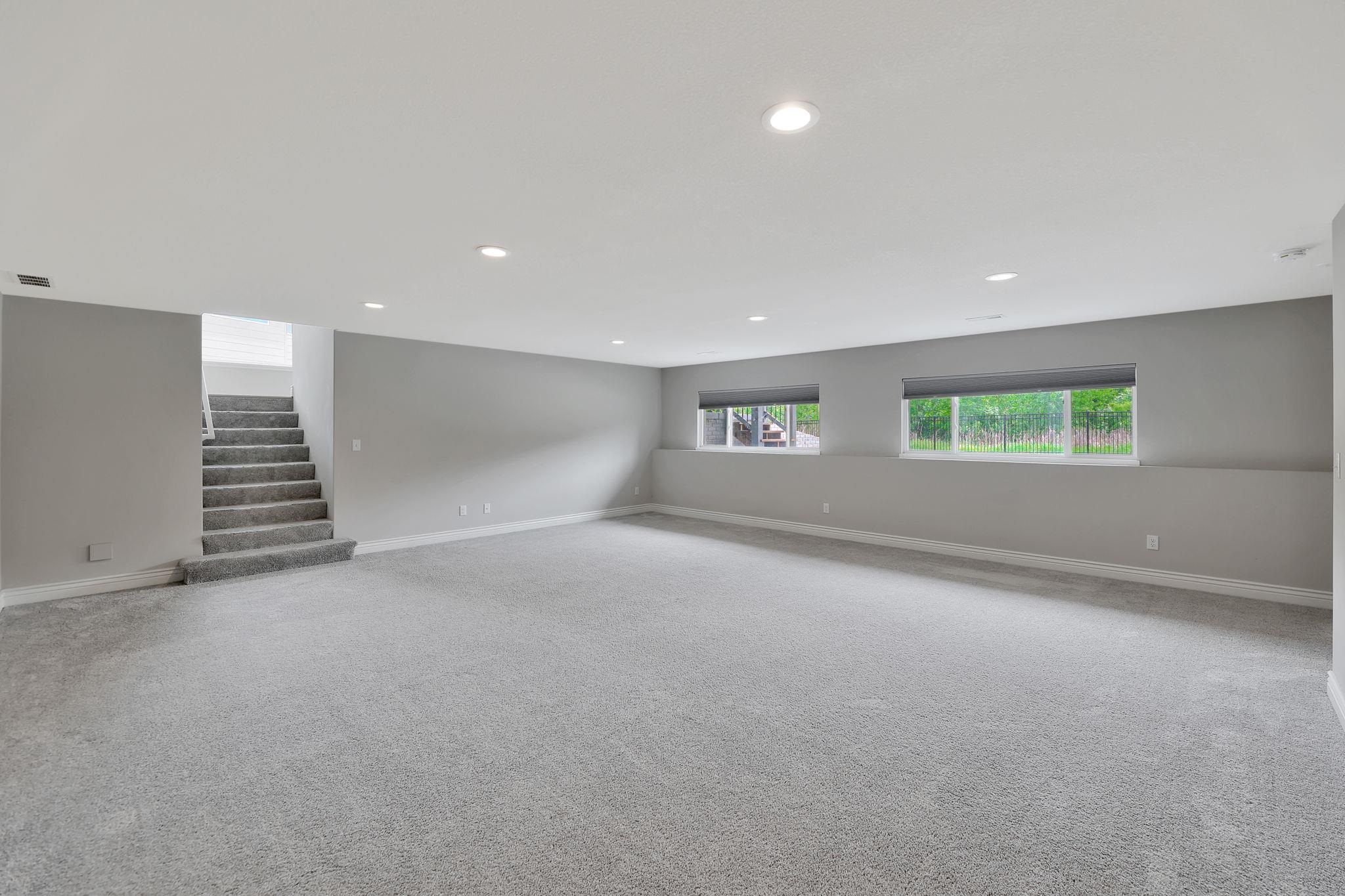 2829 E Mantane Circle Property Photo 24