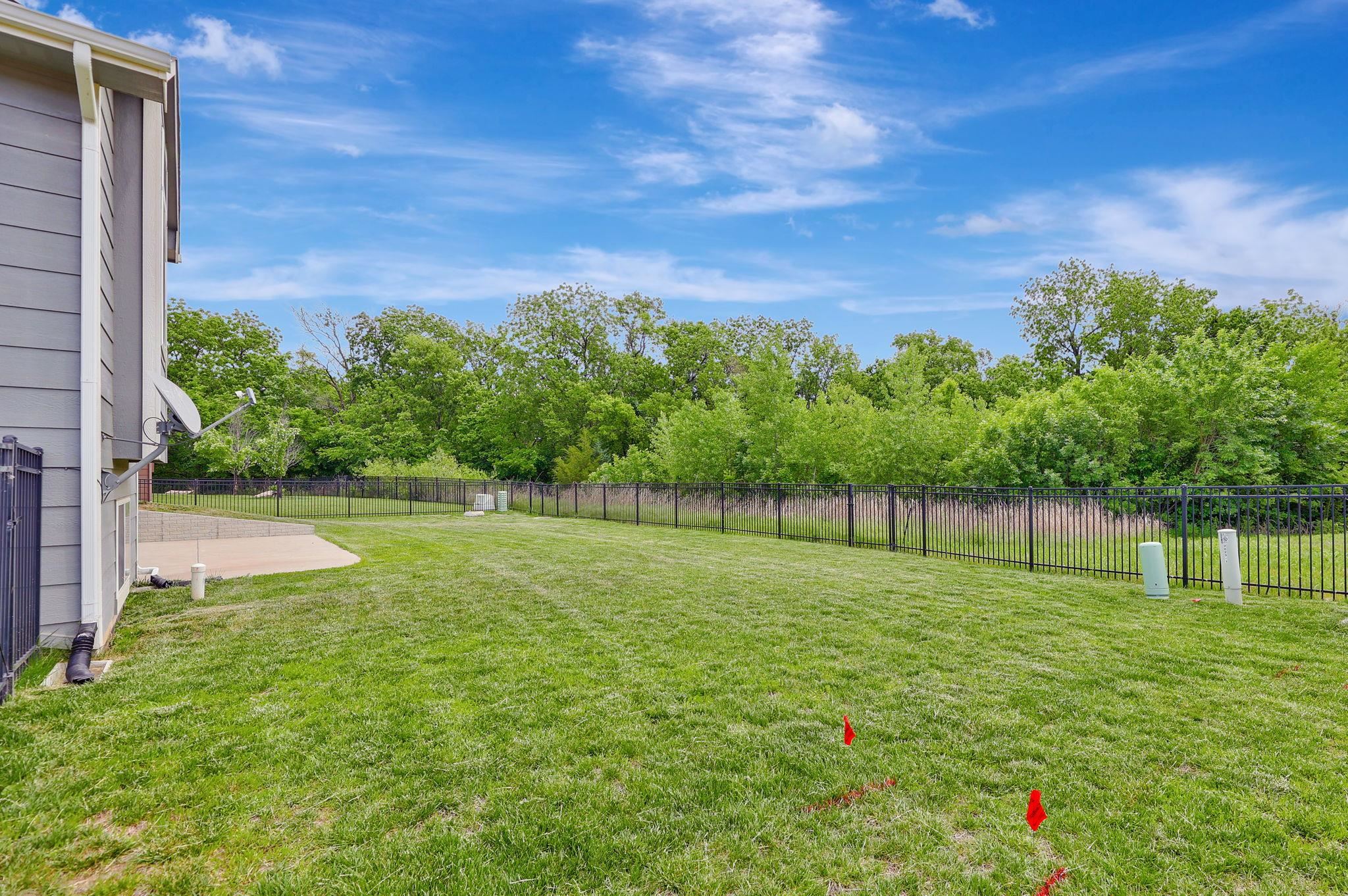2829 E Mantane Circle Property Photo 35