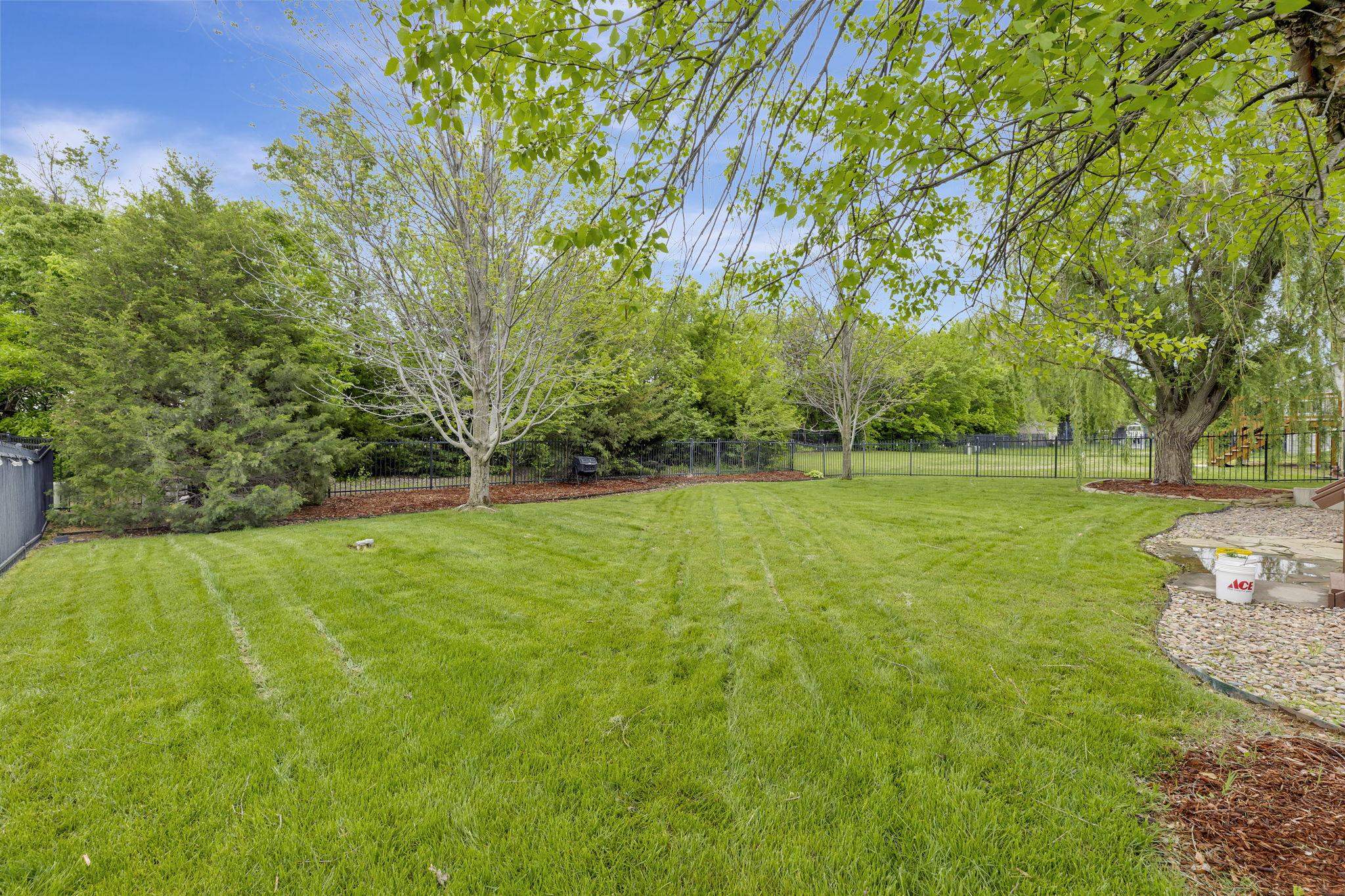 2528 N Fieldstone St Property Photo 30
