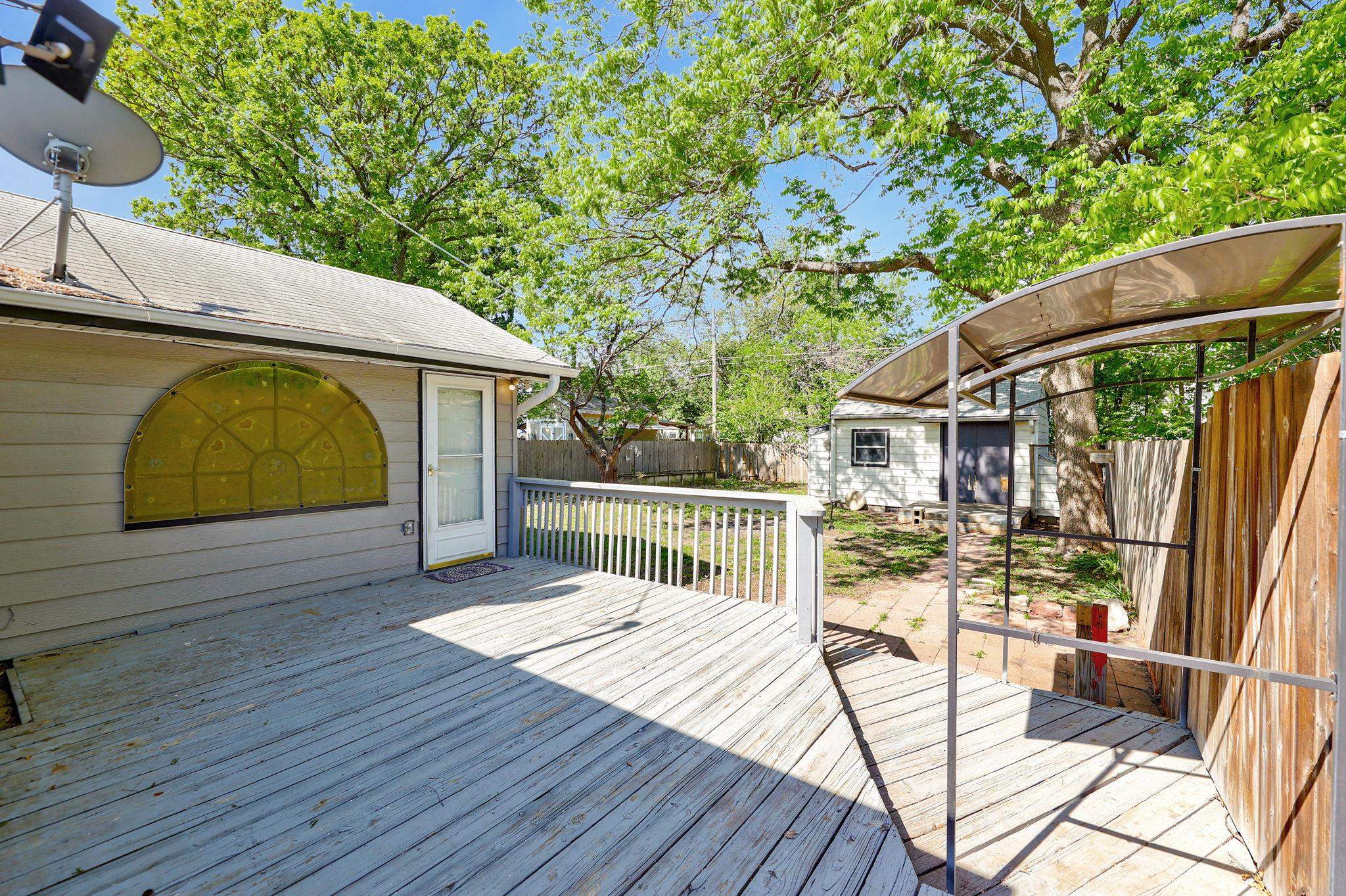 1751 N Payne Property Photo 33