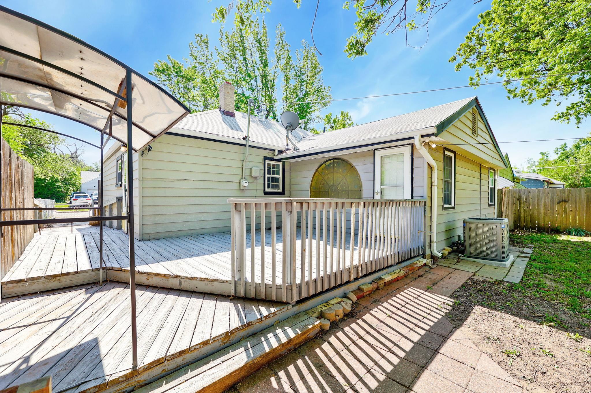 1751 N Payne Property Photo 35