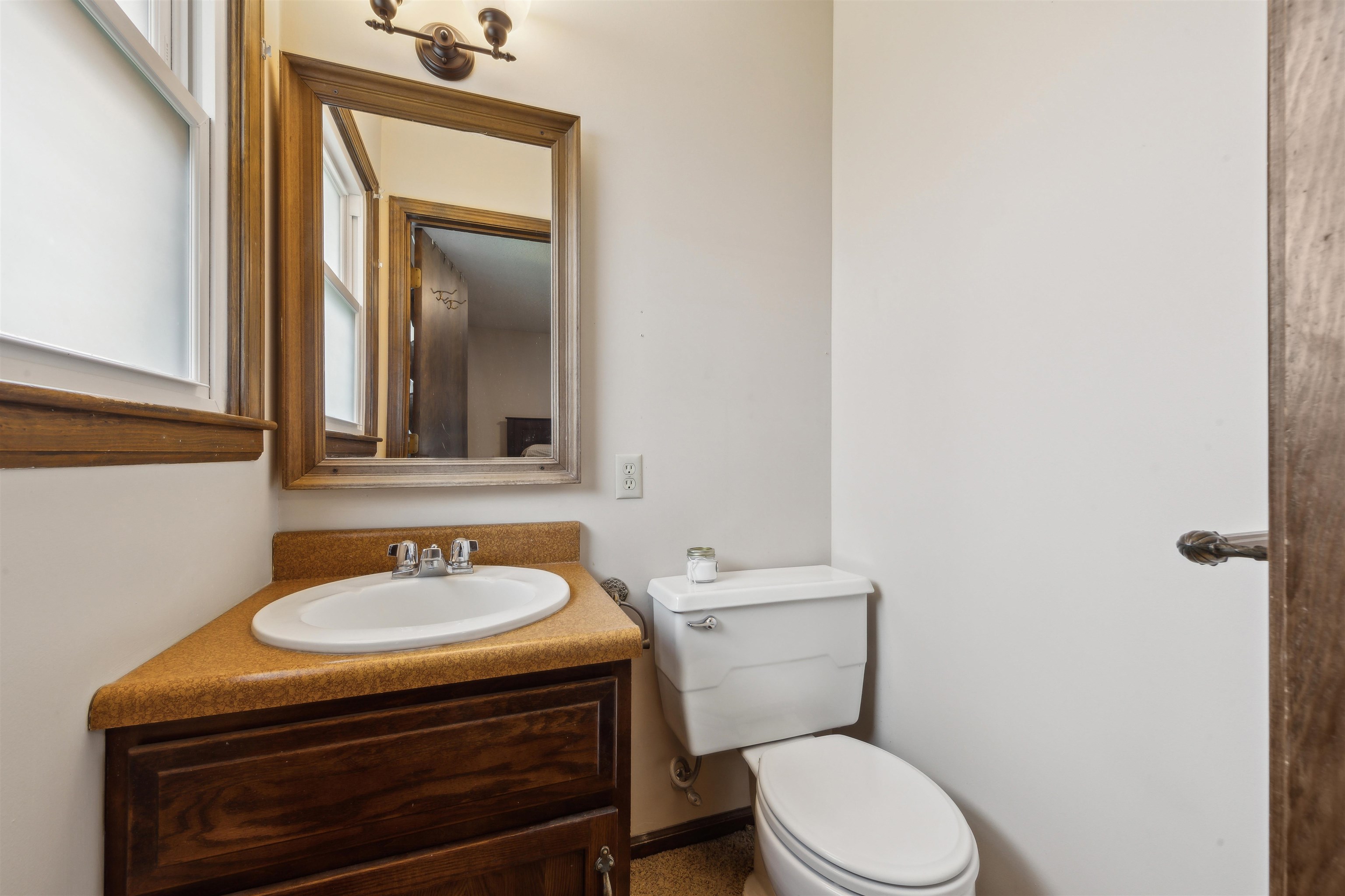 6 Adams Pl Property Photo 19
