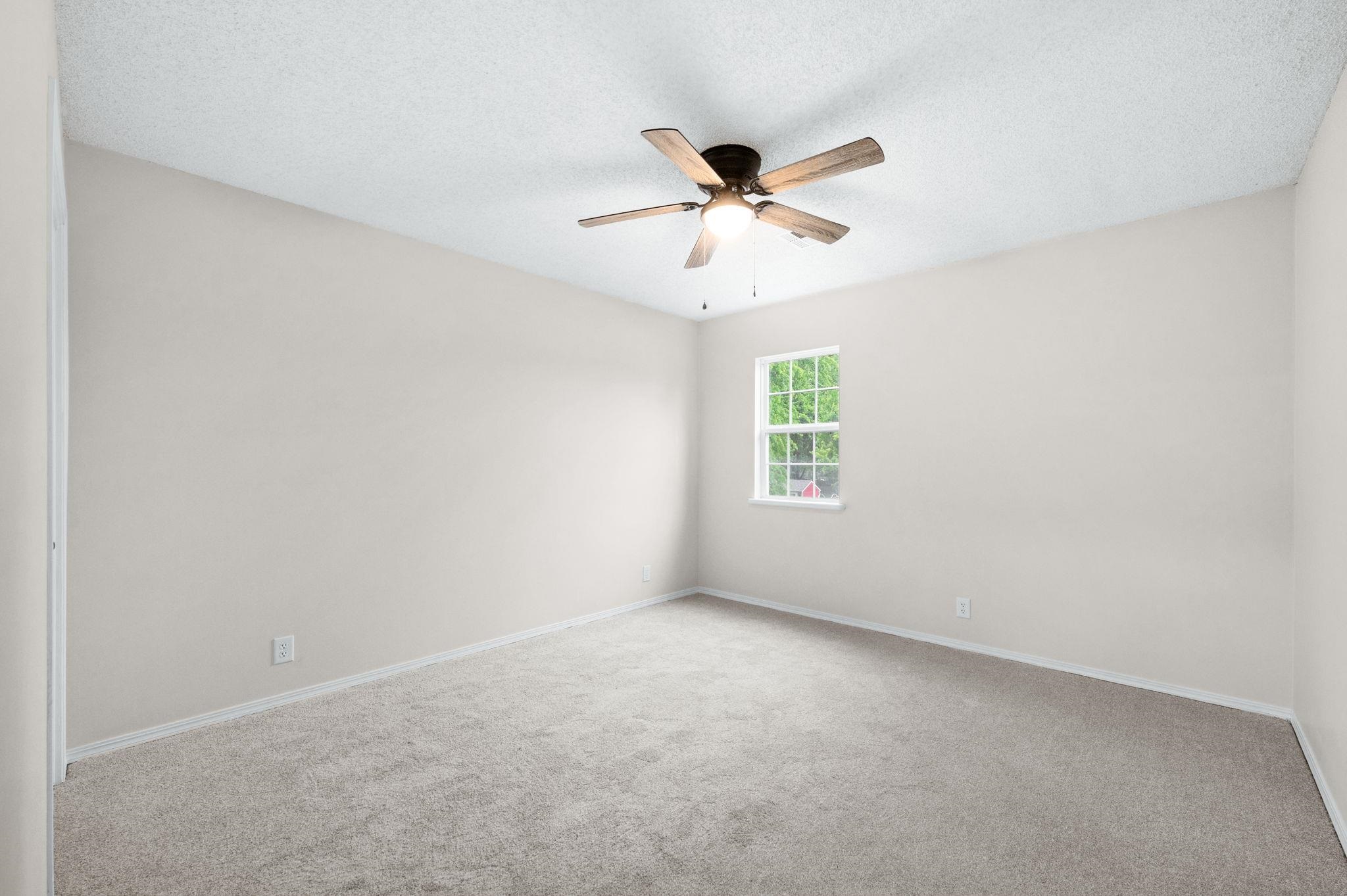 123 N Parkridge St Property Photo 21