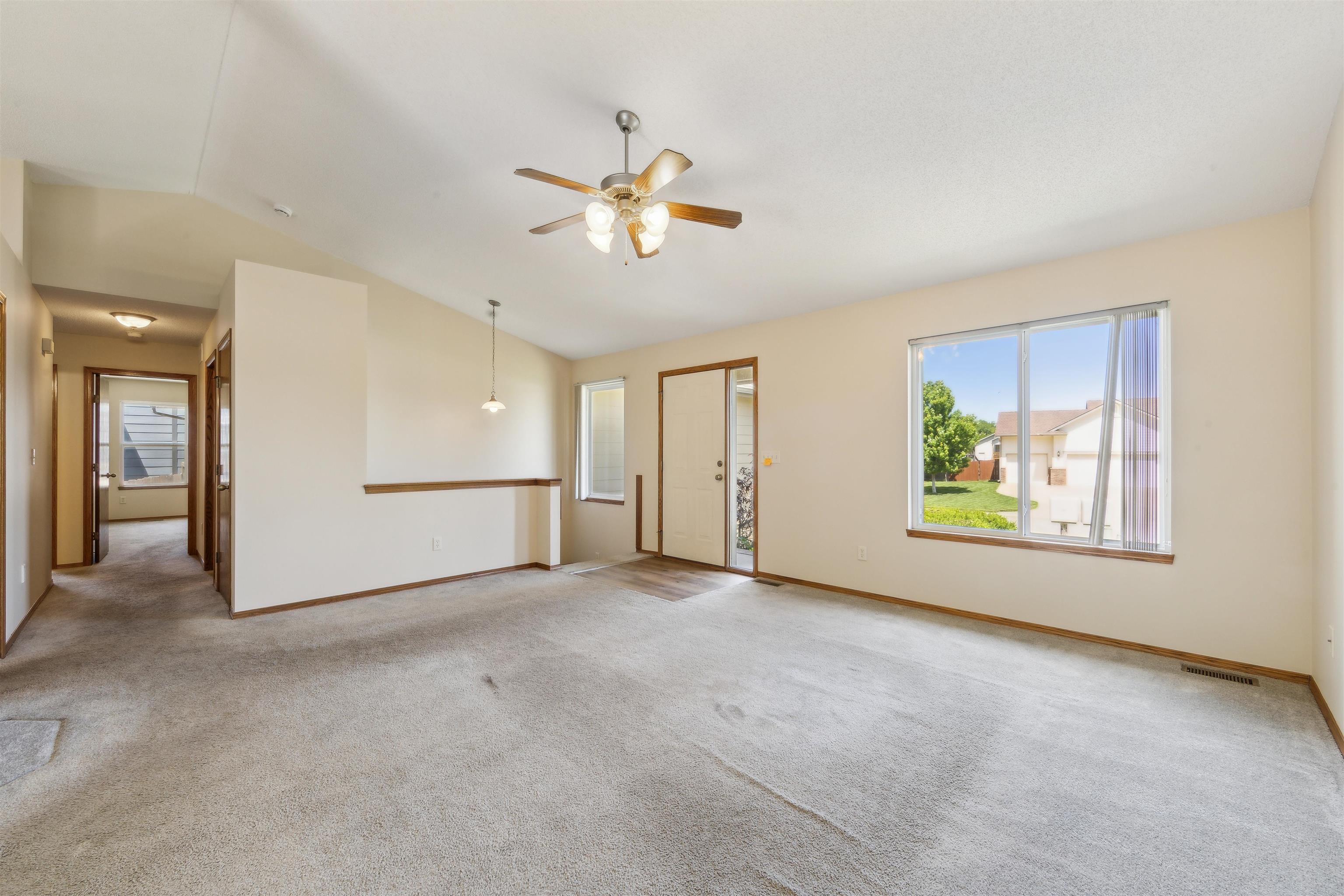 2917 E Lanners Cir Property Photo 6