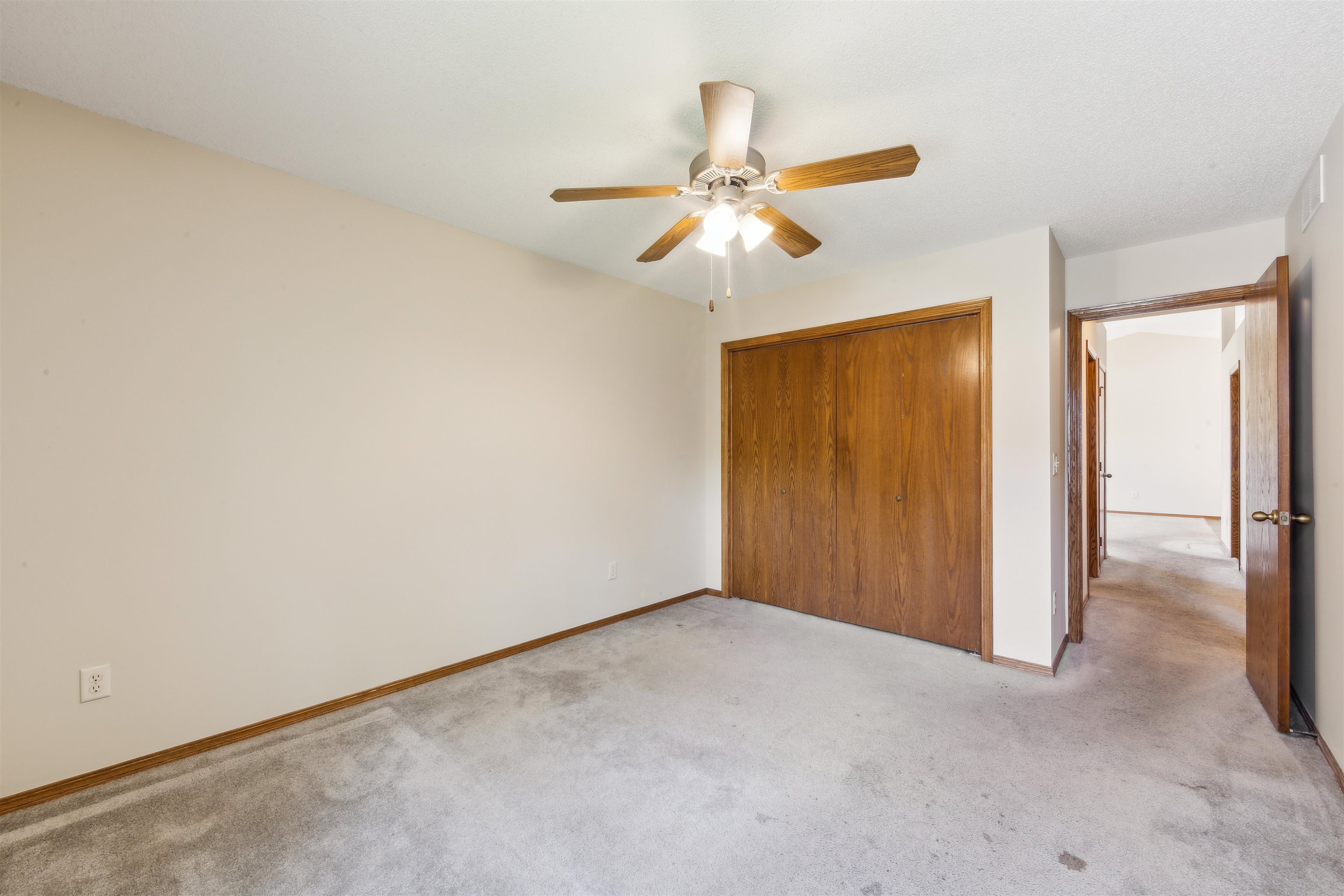 2917 E Lanners Cir Property Photo 19