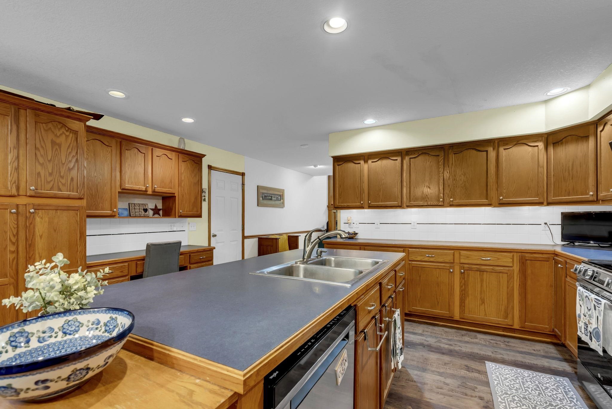1704 Sw 80th Property Photo 12