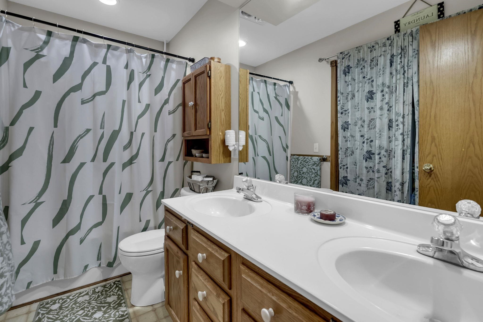 1704 Sw 80th Property Photo 17