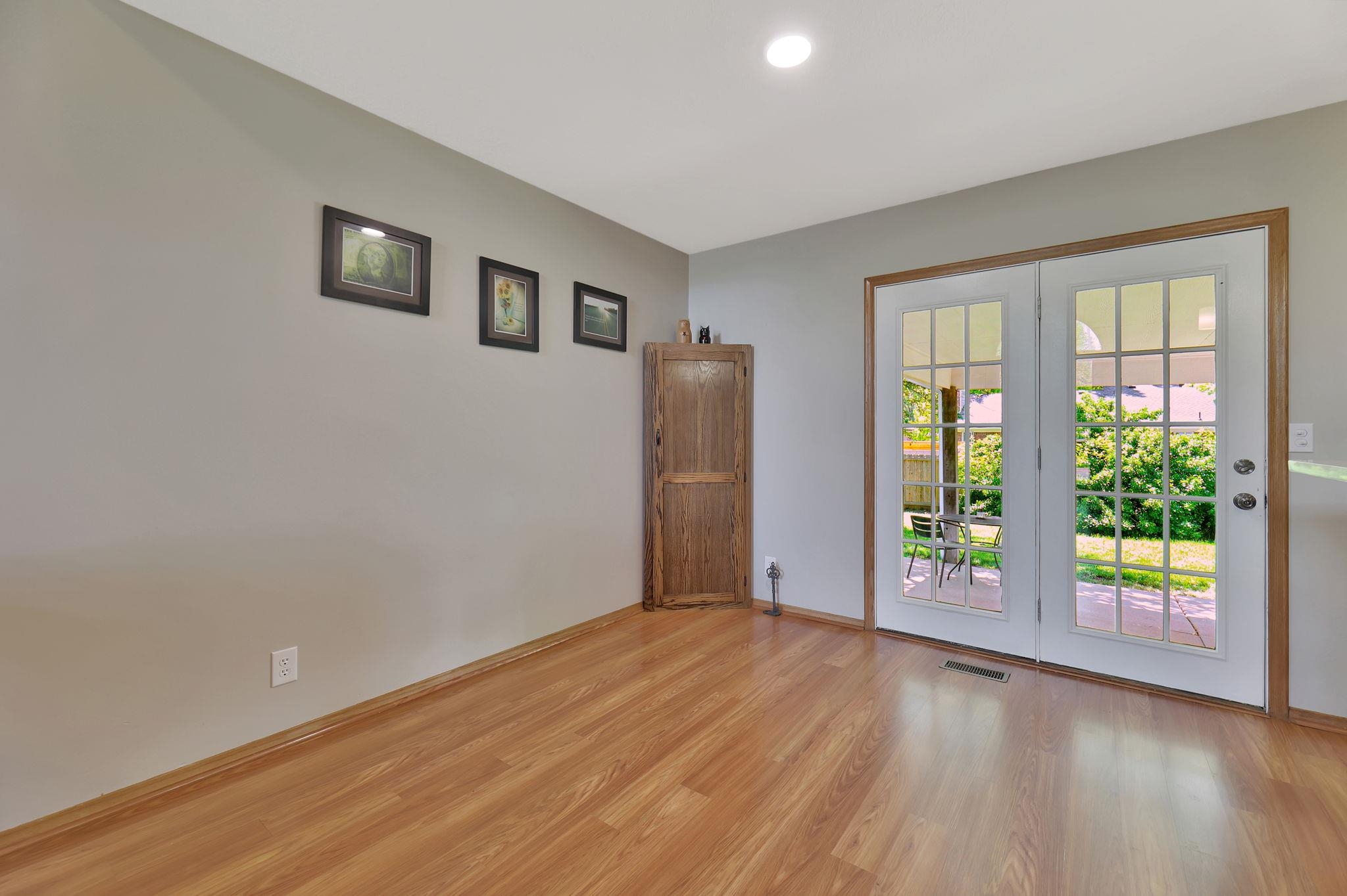 7771 W Harvest Ln Property Photo 7