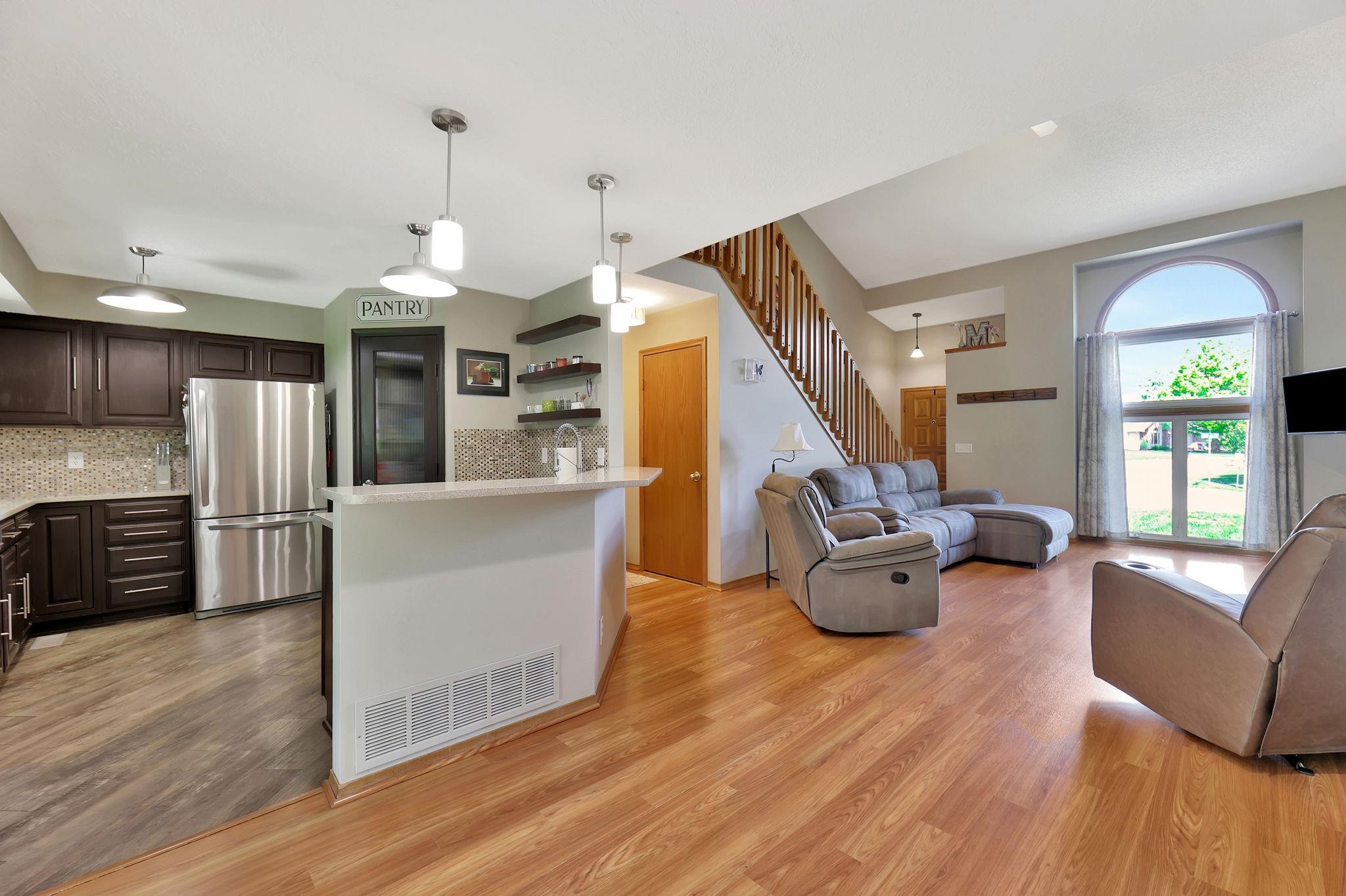 7771 W Harvest Ln Property Photo 8