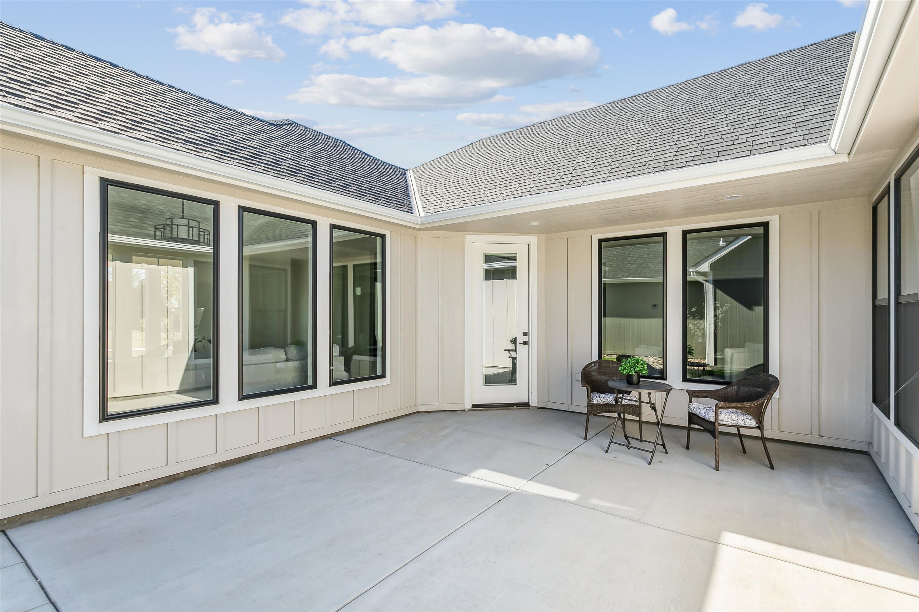 2830 W Shearwater Property Photo 6