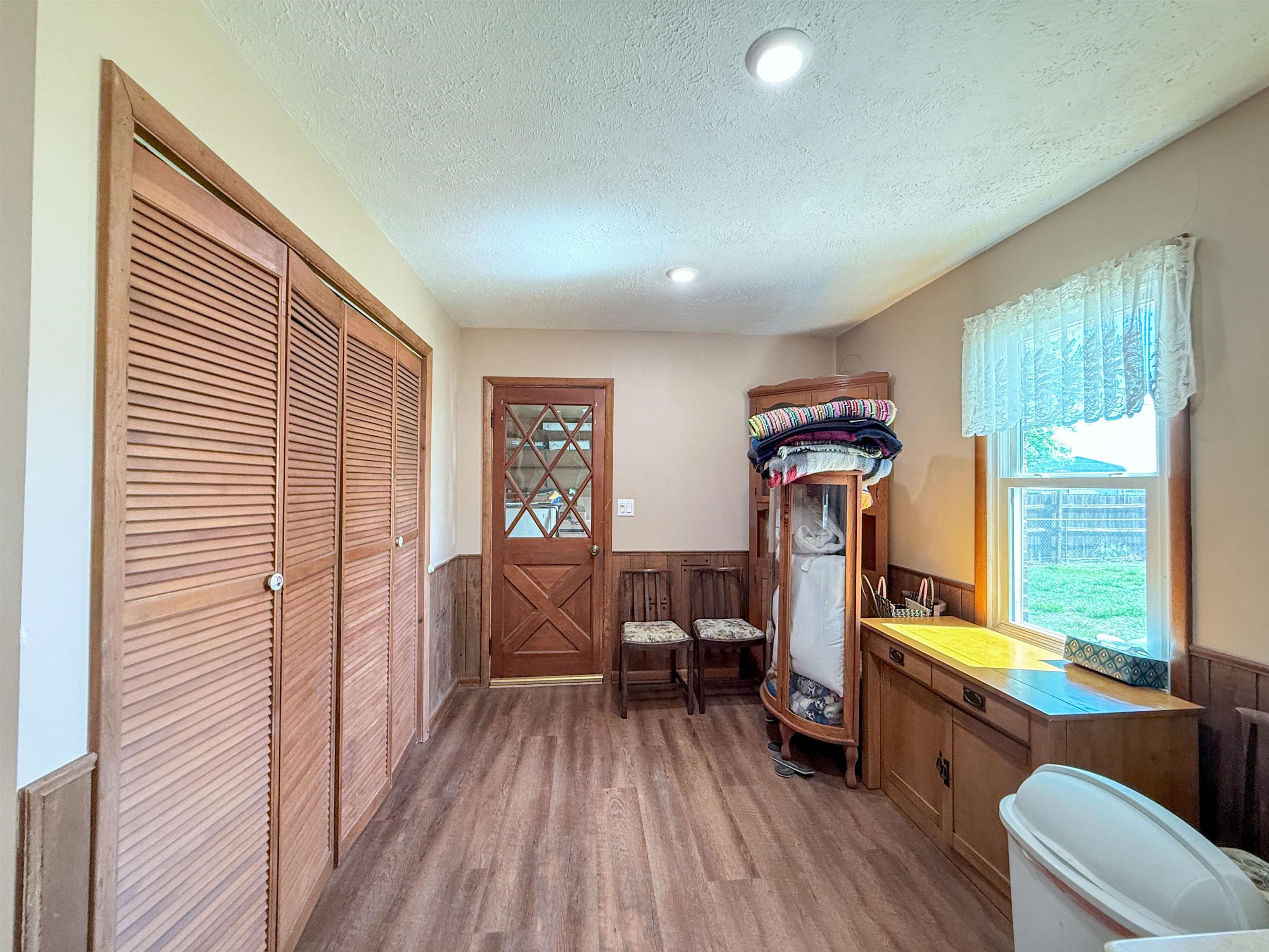 112 Willow Property Photo 20